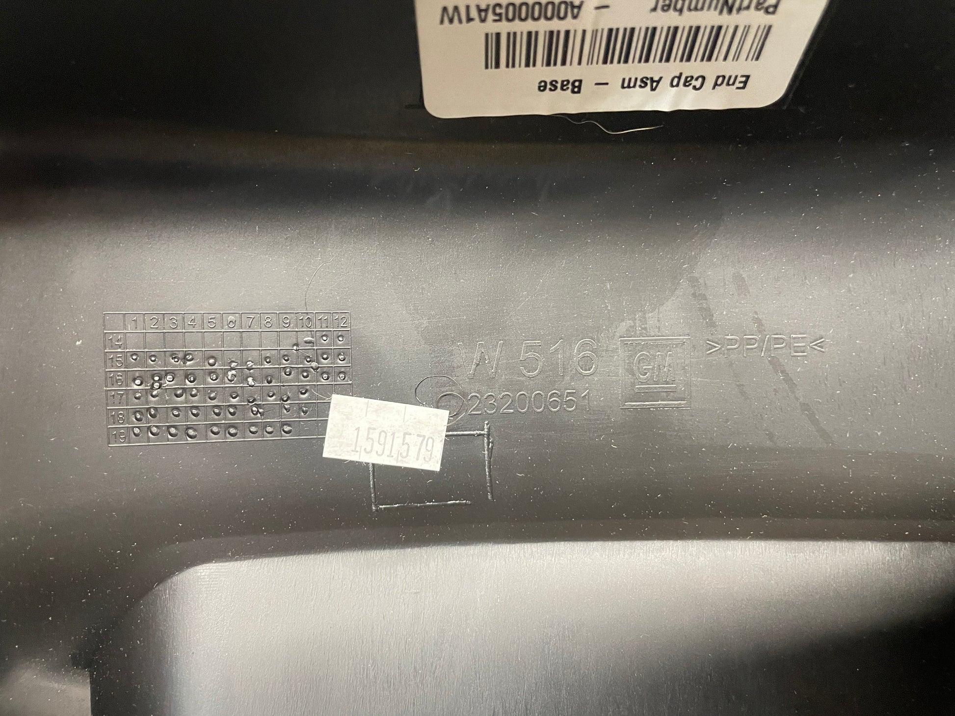 2022 Chevy Camaro SS Center Console Storage Tray Compartment OEM - Day's Parts Yard