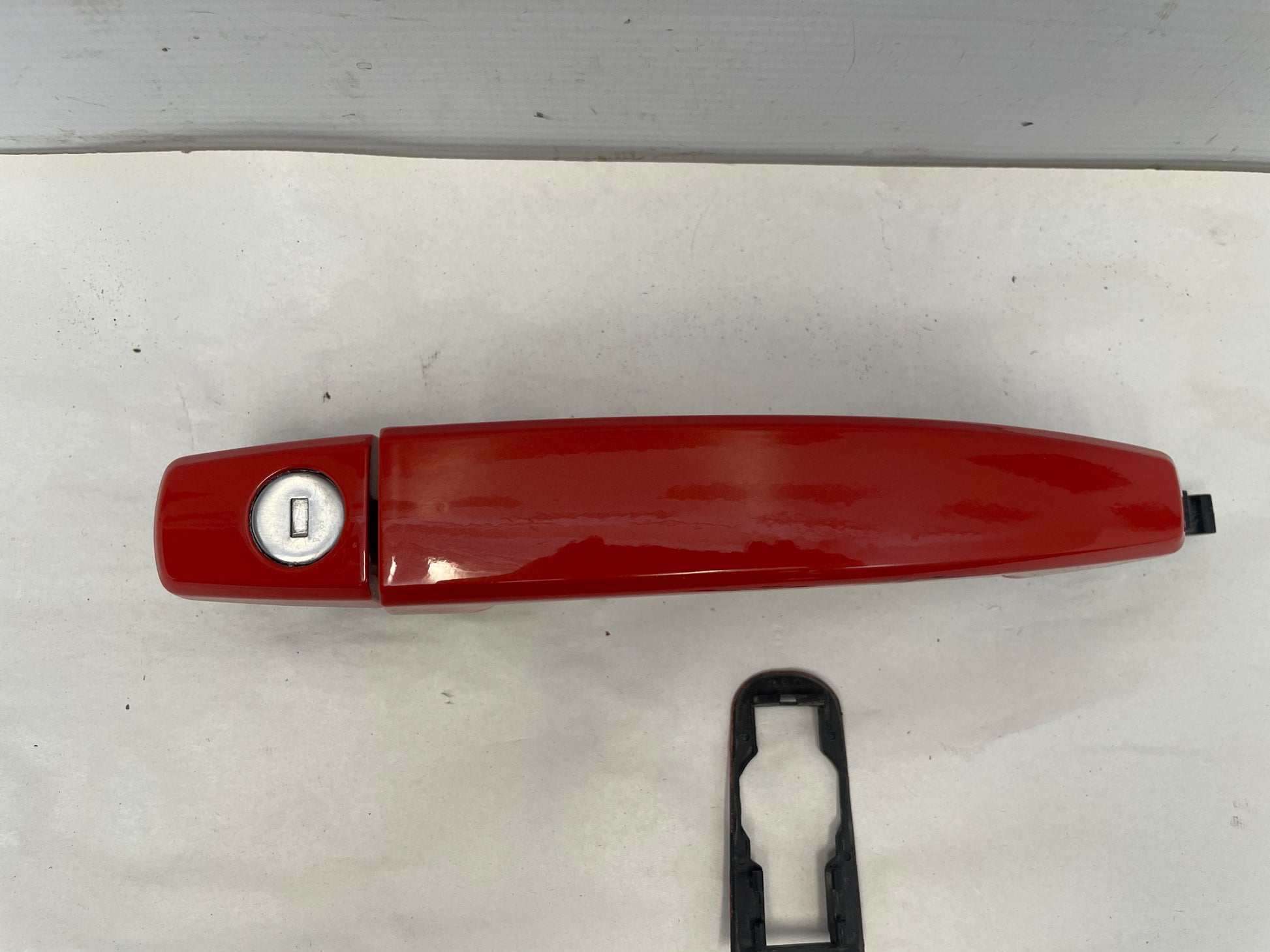 2010 Chevy Camaro SS LH Driver Exterior Door Handle OEM - Day's Parts Yard