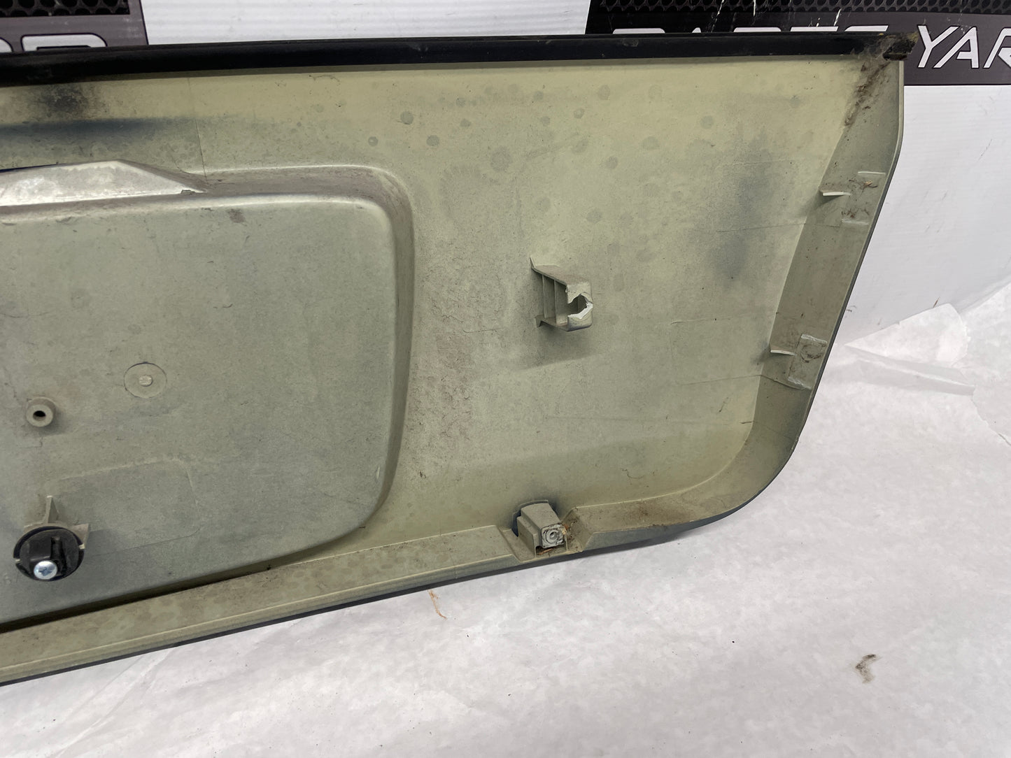 2005 Pontiac GTO Trunk Deck Lid Filler Insert Panel OEM - Day's Parts Yard