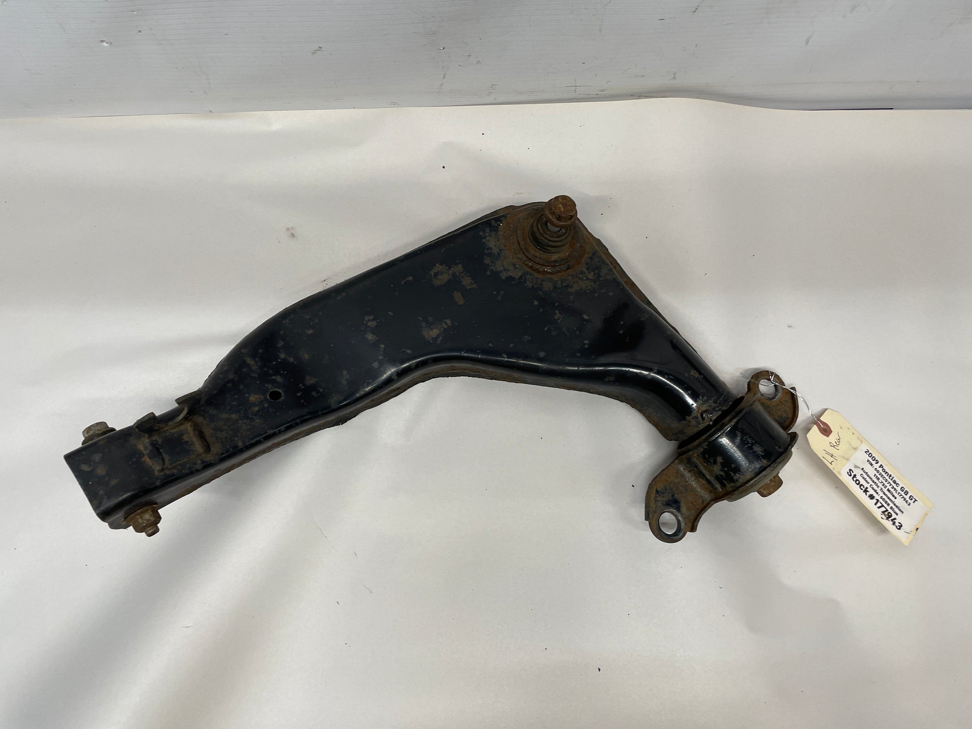 2009 Pontiac G8 GT LH Driver Rear Upper Control Arm OEM - Day's Parts Yard