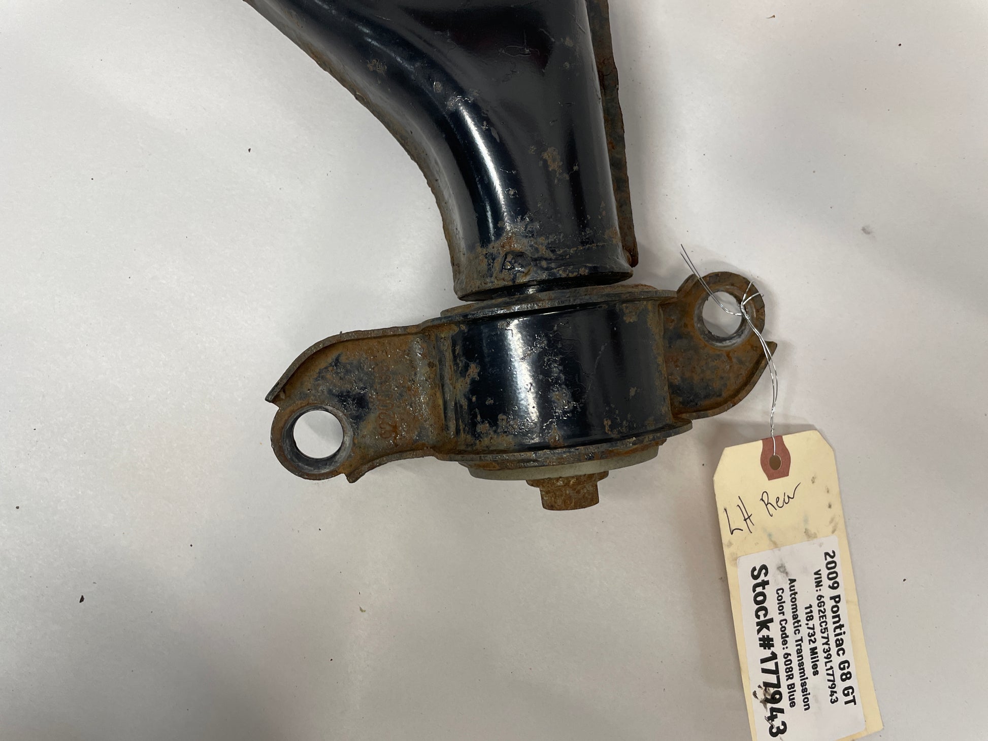 2009 Pontiac G8 GT LH Driver Rear Upper Control Arm OEM - Day's Parts Yard