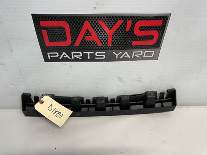 2014 Chevy Camaro SS 1LE Rear Bumper Center Upper Mounting Bracket OEM - Day's Parts Yard