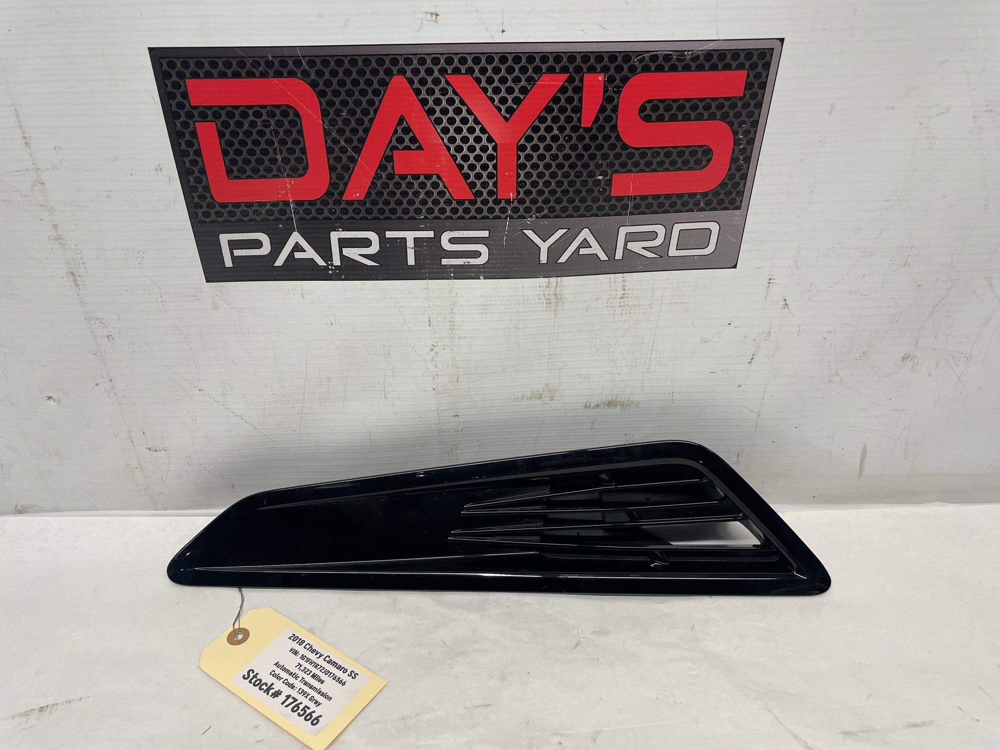 2018 Chevy Camaro SS LH Driver Hood Vent Scoop OEM - Day's Parts Yard