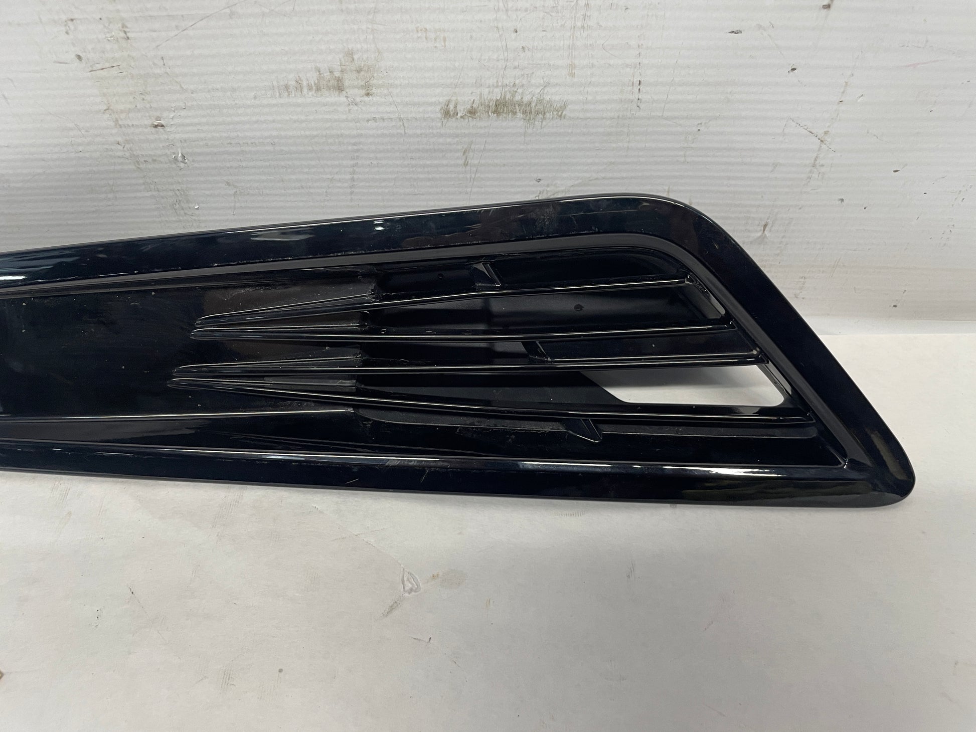 2018 Chevy Camaro SS LH Driver Hood Vent Scoop OEM - Day's Parts Yard