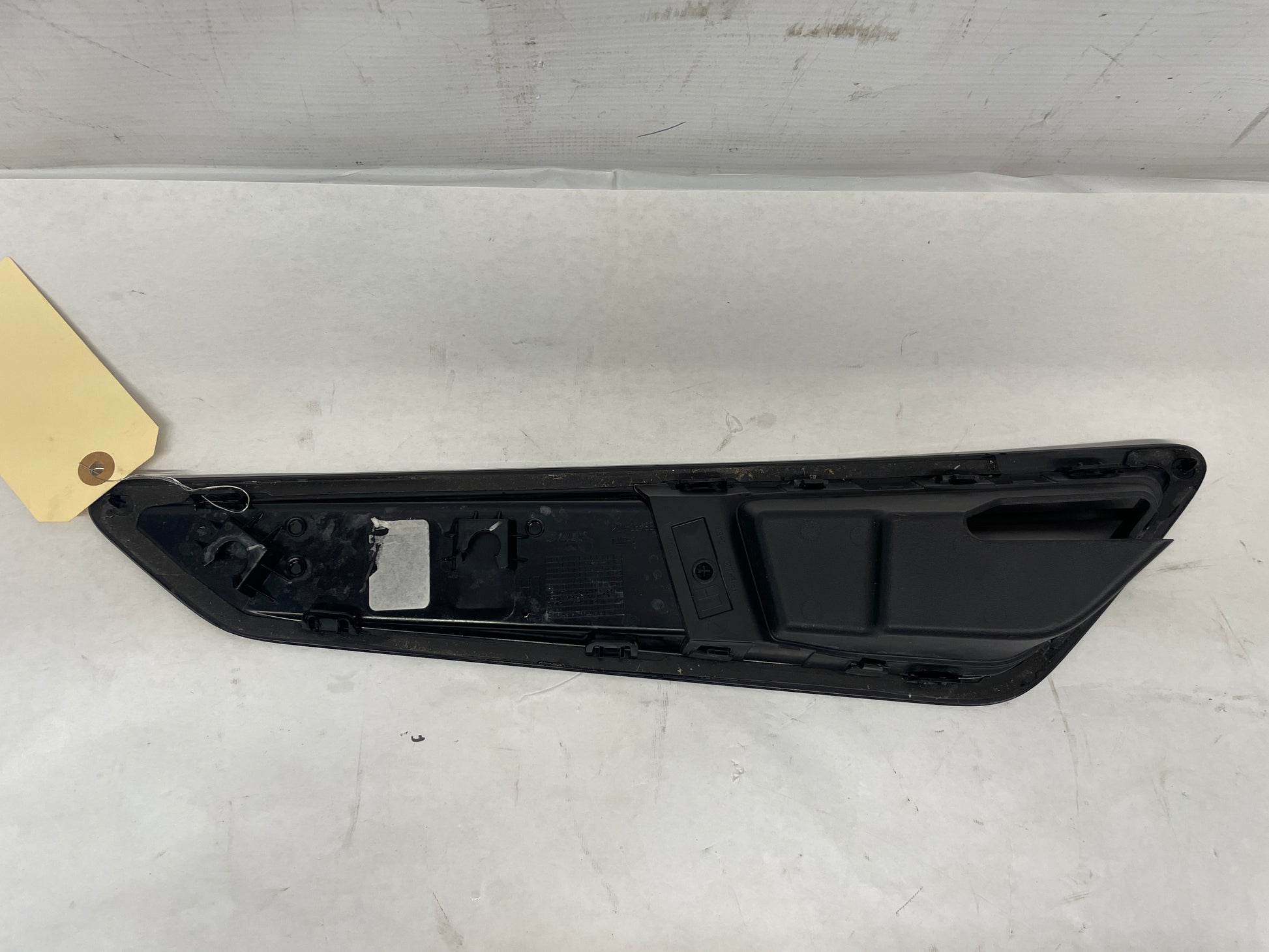 2018 Chevy Camaro SS LH Driver Hood Vent Scoop OEM - Day's Parts Yard
