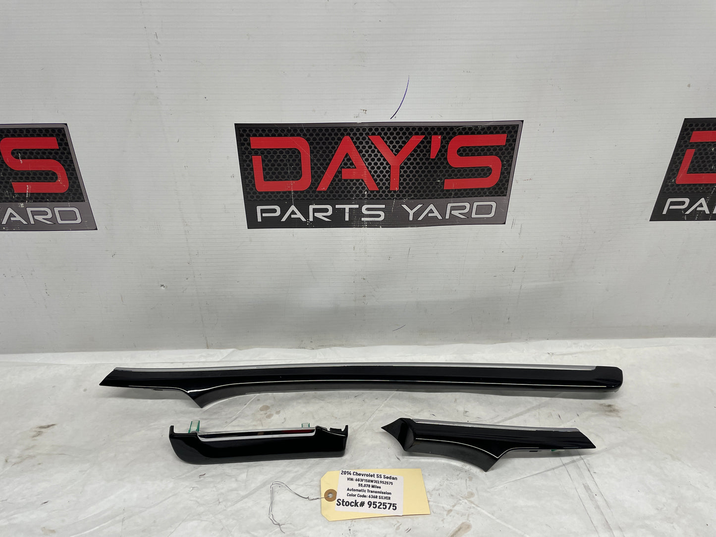 2014 Chevy SS Sedan 3pc Applique Dash Panel Trims OEM - Day's Parts Yard