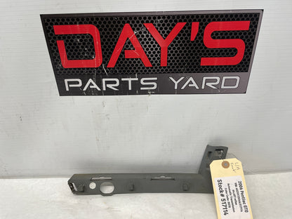 2006 Pontiac GTO LH Driver Front Bumper Fender Brackets Guide OEM