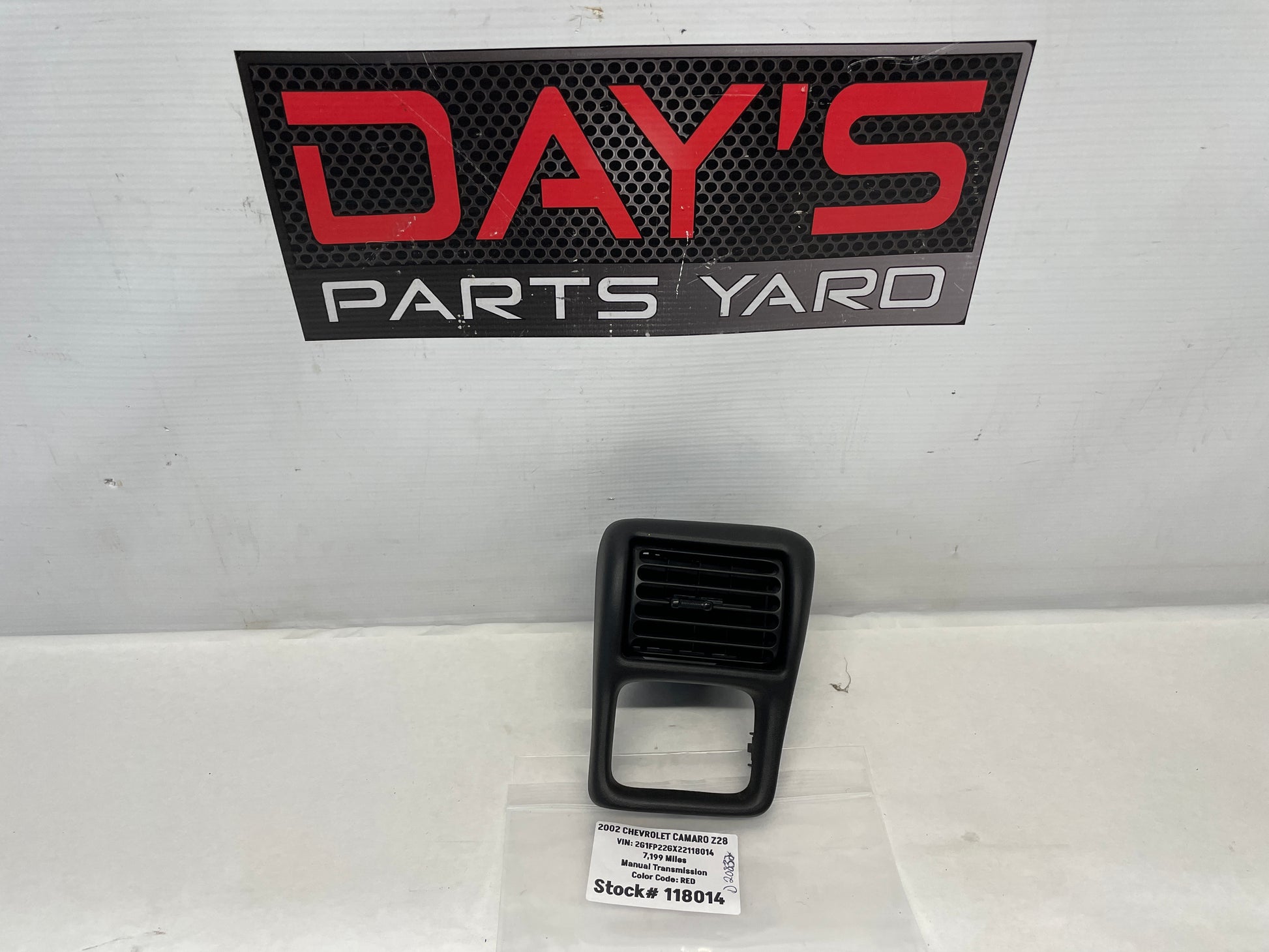 2002 Chevy Camaro Z28 LH Driver Ebony Black Dash Vent OEM - Day's Parts Yard