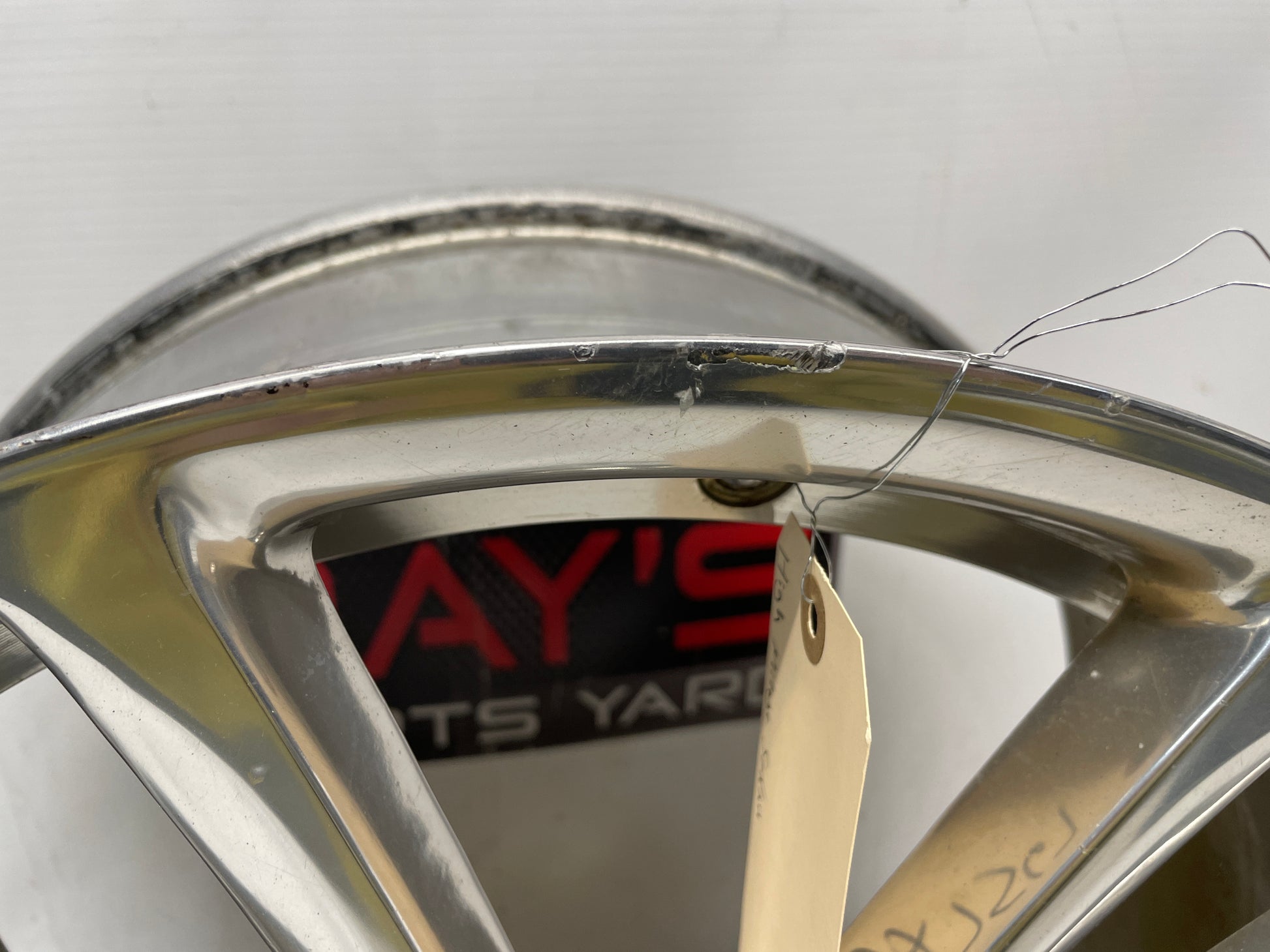 2014 Chevy SS Factory OEM Front Wheel 19X8.5 - Day's Parts Yard