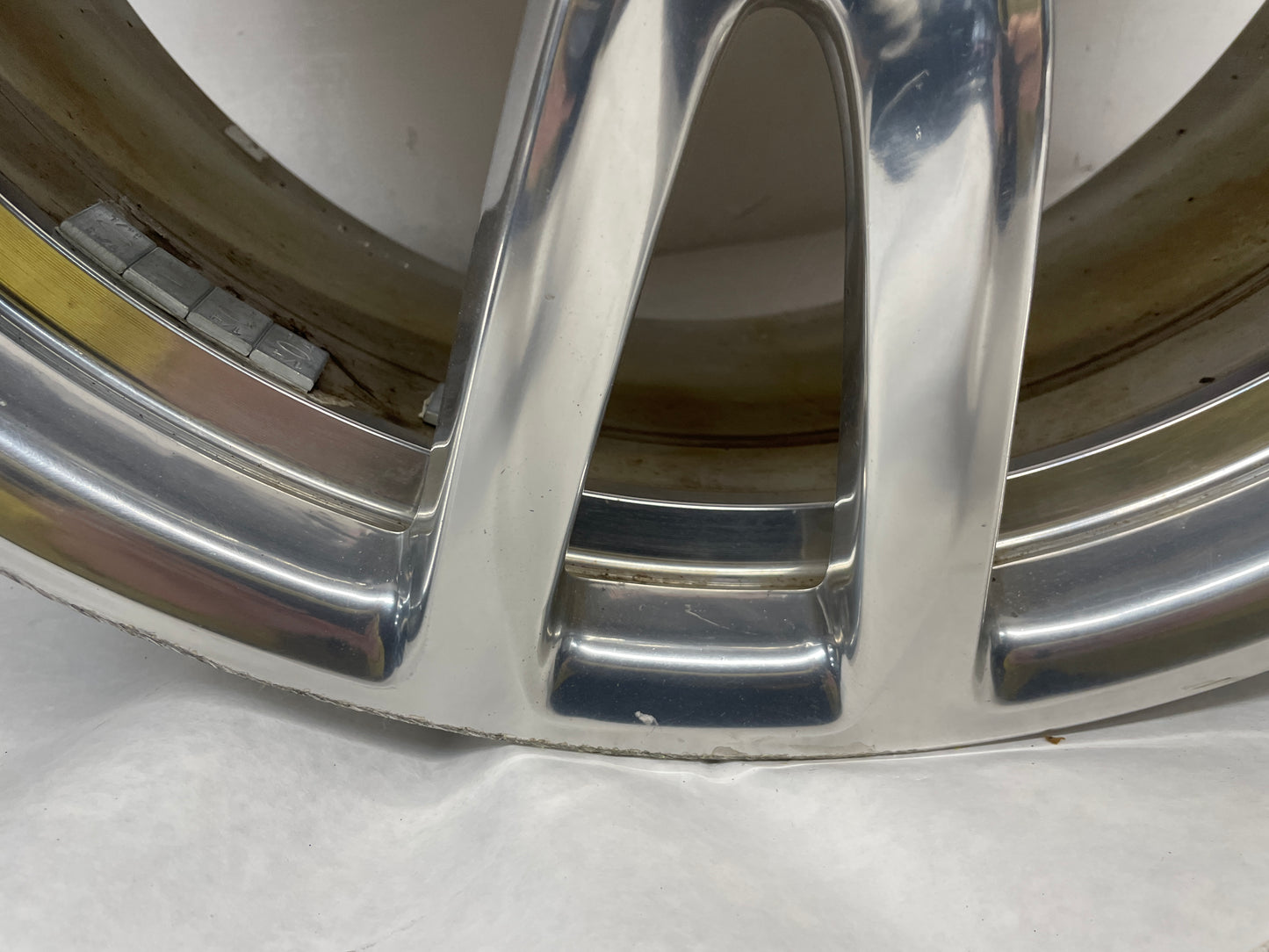 2014 Chevy SS Factory OEM Front Wheel 19X8.5 - Day's Parts Yard