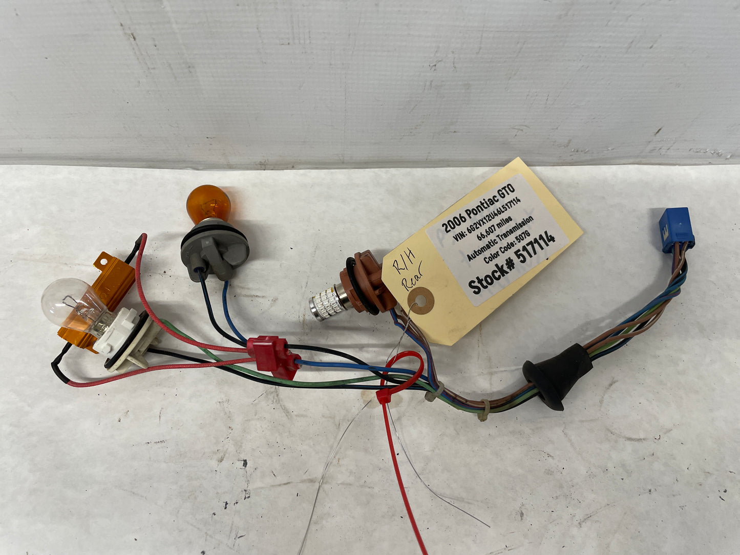 2006 Pontiac GTO RH Passenger Tail Light Taillight Wire Wiring Harness OEM