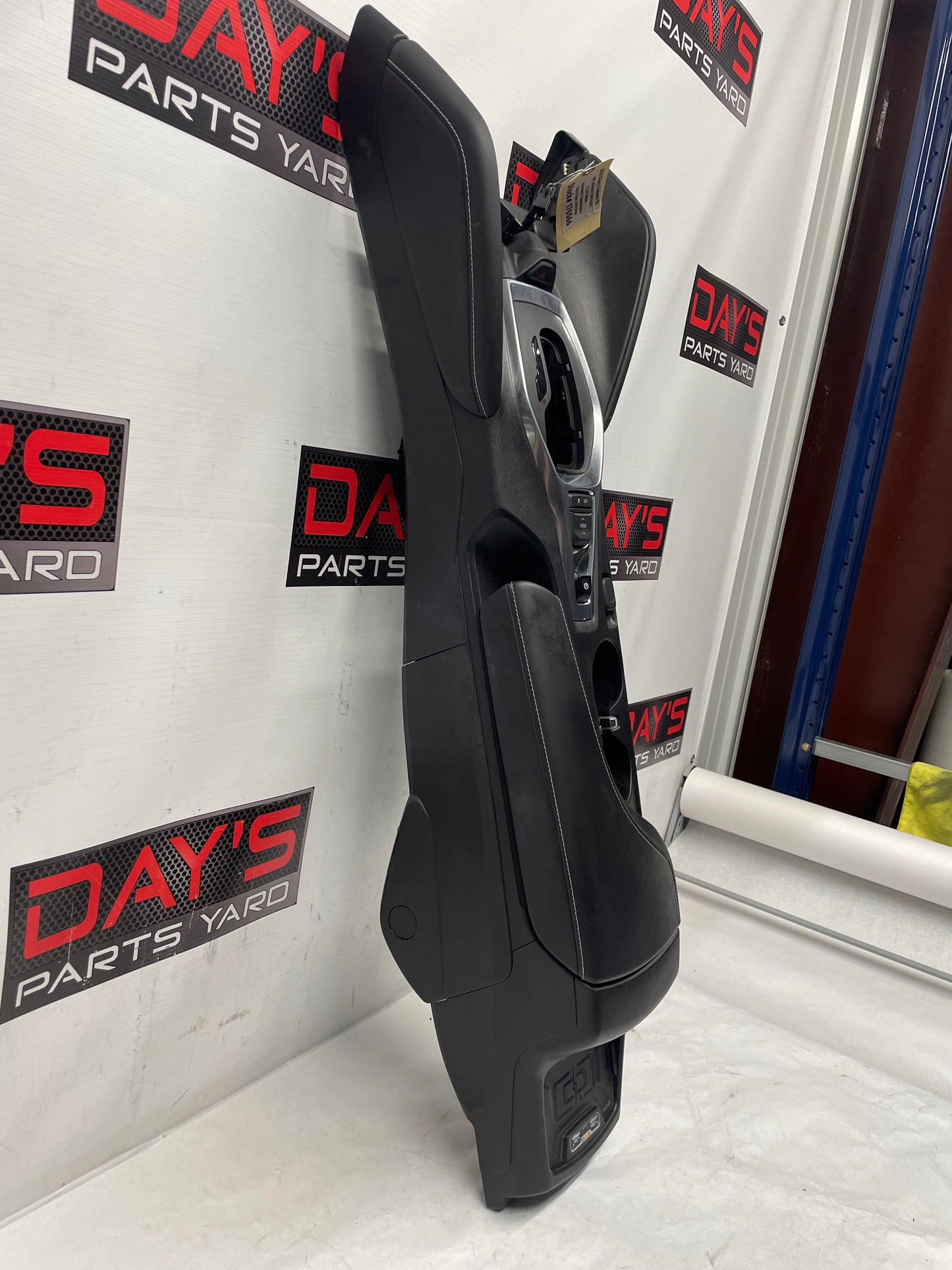 2018 Chevy Camaro SS Center Console Armrest Assembly OEM - Day's Parts Yard