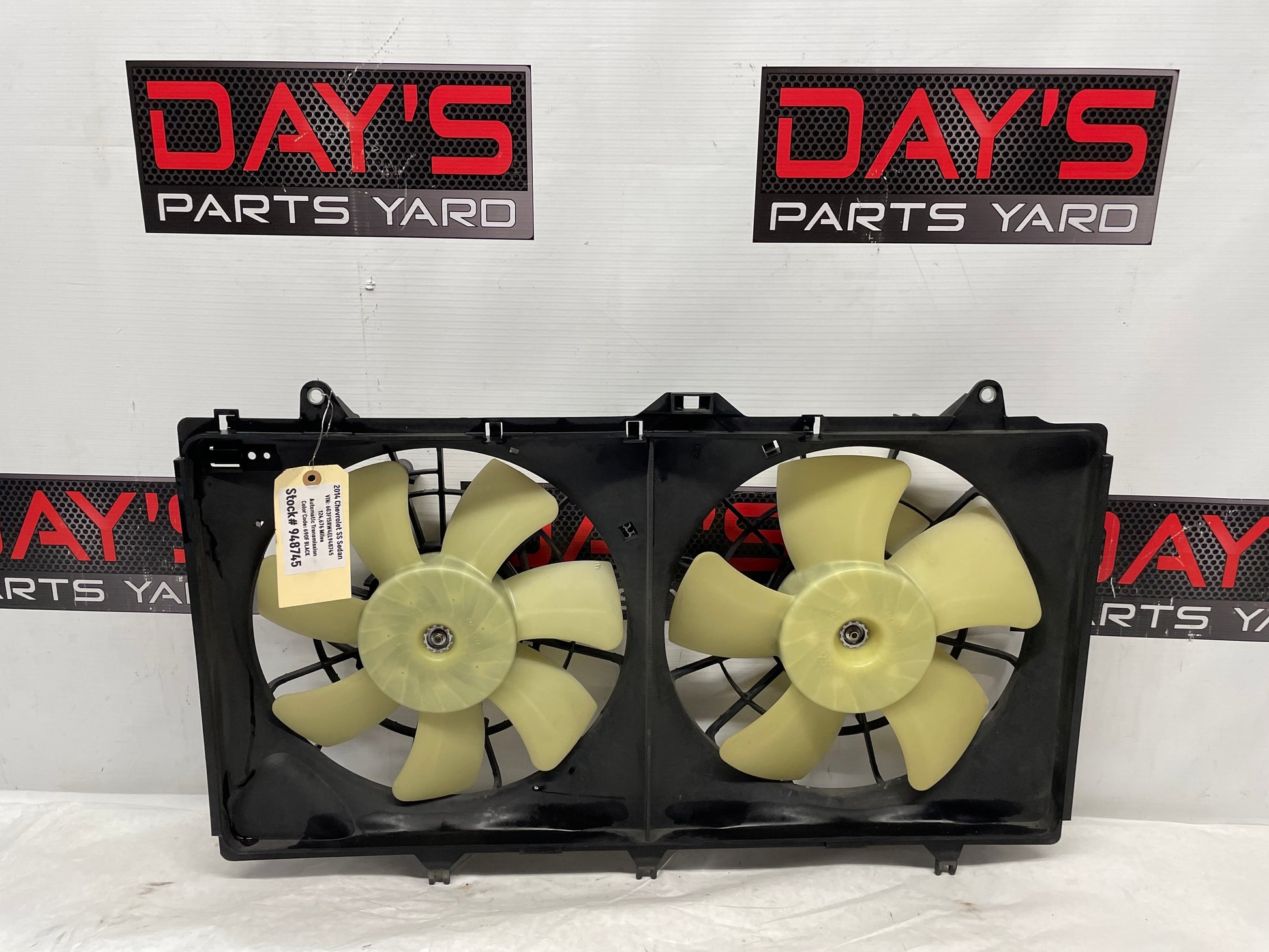 2014 Chevy SS Sedan Radiator Duel Dual Electric Coolant Cooling Fan Assembly OEM - Day's Parts Yard