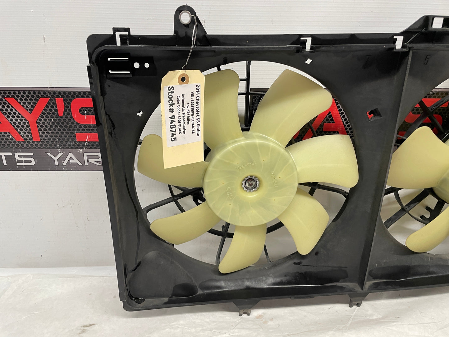 2014 Chevy SS Sedan Radiator Duel Dual Electric Coolant Cooling Fan Assembly OEM - Day's Parts Yard