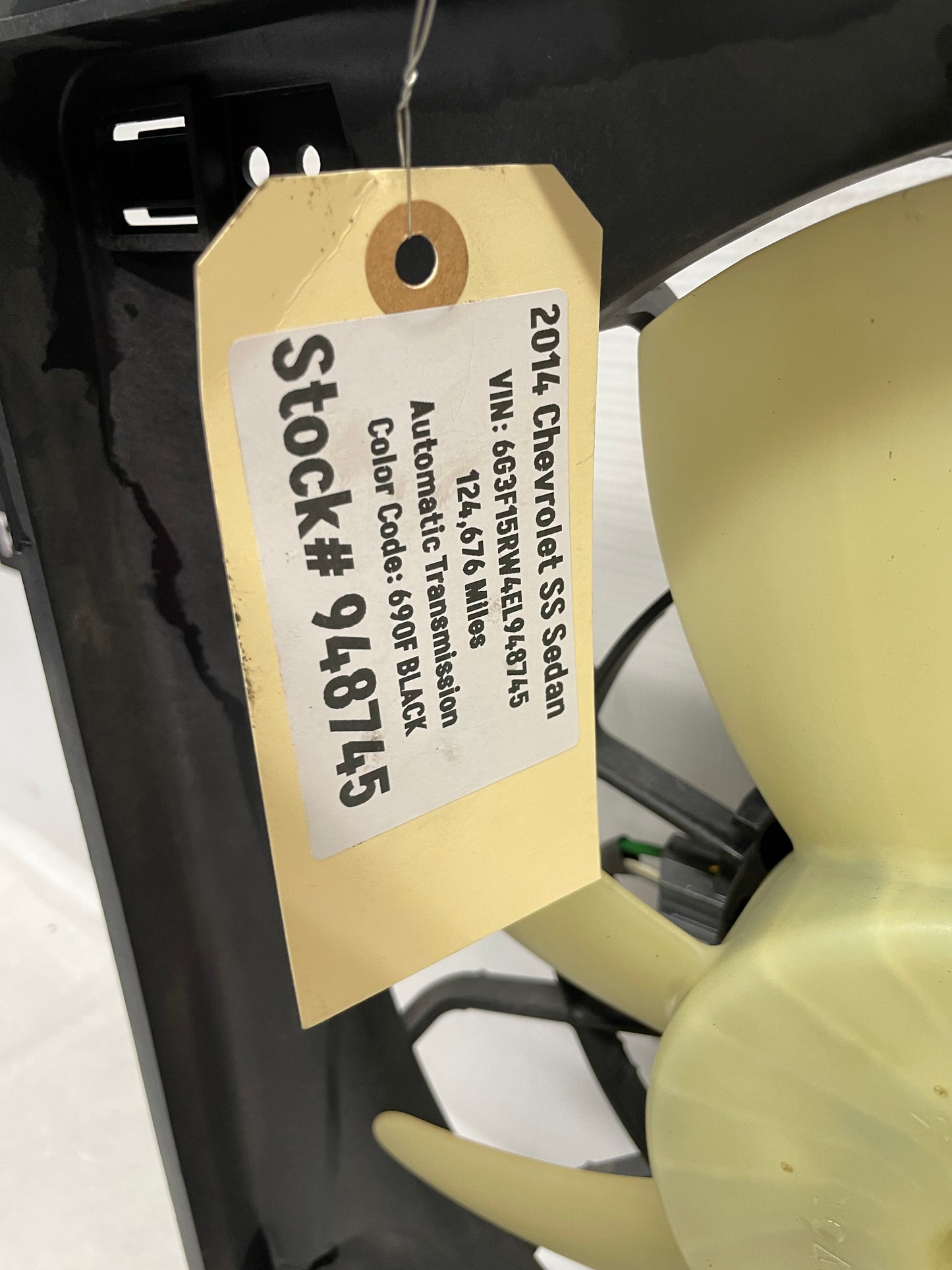 2014 Chevy SS Sedan Radiator Duel Dual Electric Coolant Cooling Fan Assembly OEM - Day's Parts Yard