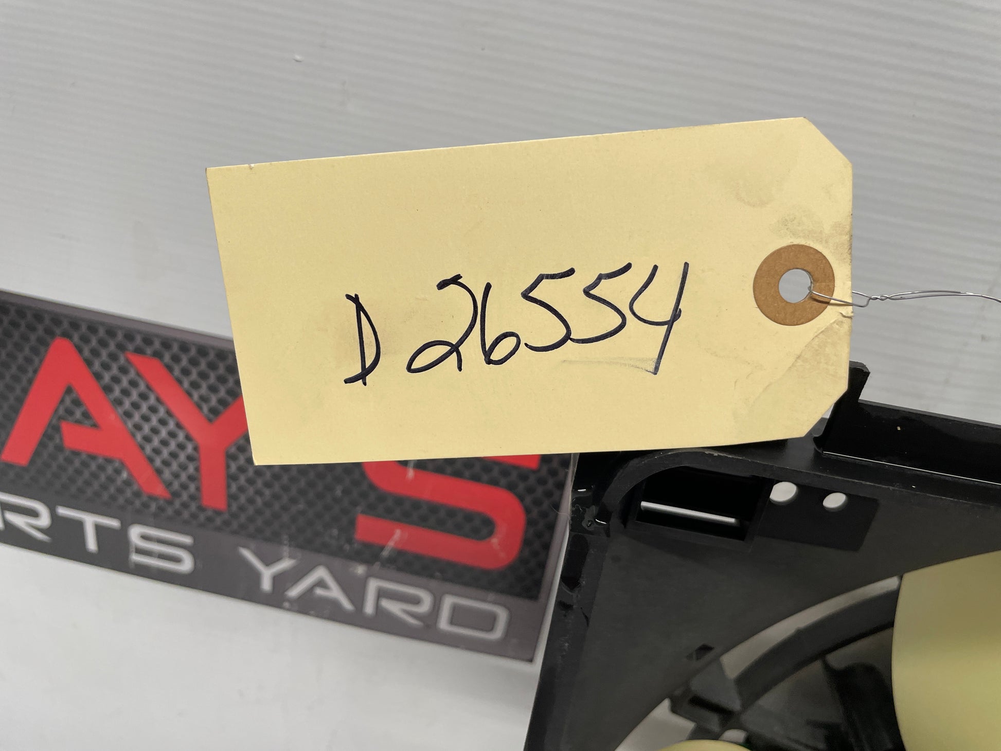 2014 Chevy SS Sedan Radiator Duel Dual Electric Coolant Cooling Fan Assembly OEM - Day's Parts Yard