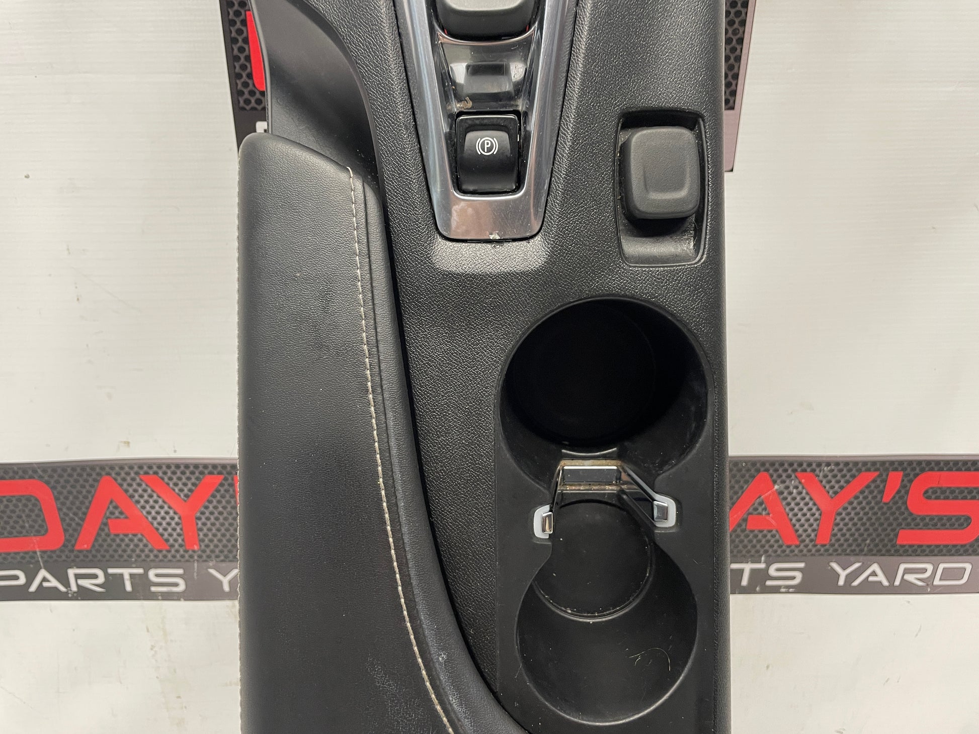 2018 Chevy Camaro SS Center Console Armrest Assembly OEM - Day's Parts Yard