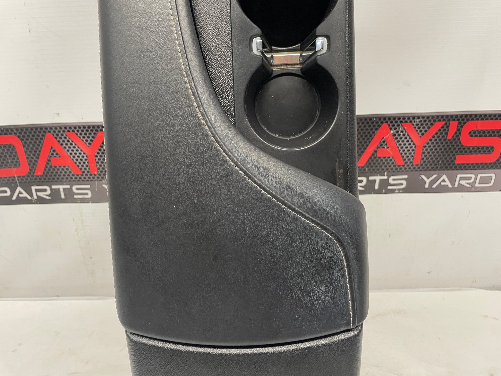 2018 Chevy Camaro SS Center Console Armrest Assembly OEM - Day's Parts Yard