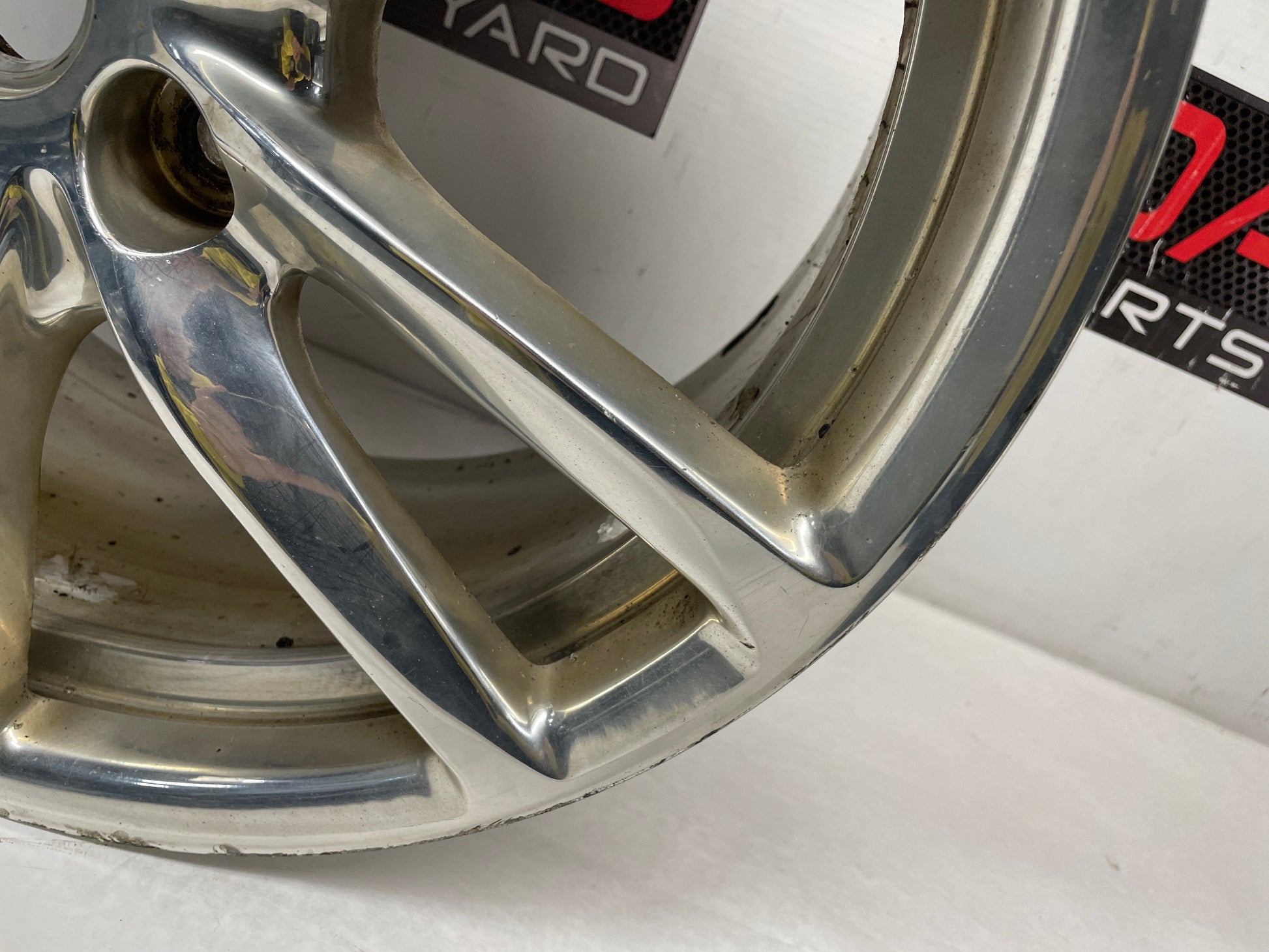 2014 Chevy SS Sedan Factory OEM Rear Wheel 19X9 - Day's Parts Yard