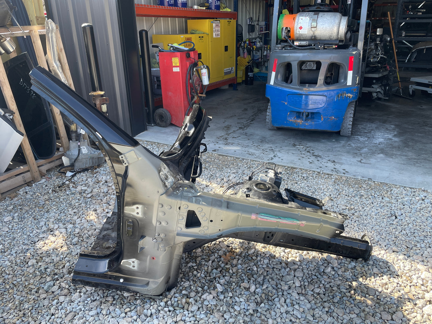 2014 Chevy SS Sedan RH Passenger Frame Rail Shock Tower Apron OEM - Day's Parts Yard