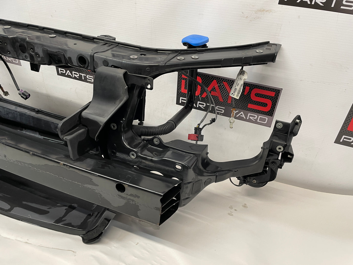 2017 Chevy SS Sedan Front Radiator Core Support Bracket Brace Assembly OEM