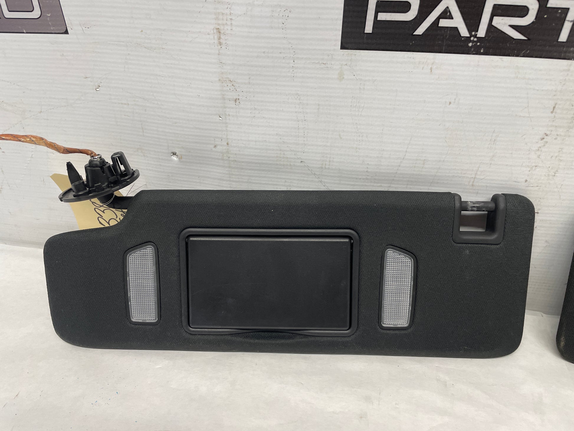 2018 Chevy Camaro SS RH & LH Sun Visors Sunvisors Sun Shades w/ Clips OEM - Day's Parts Yard
