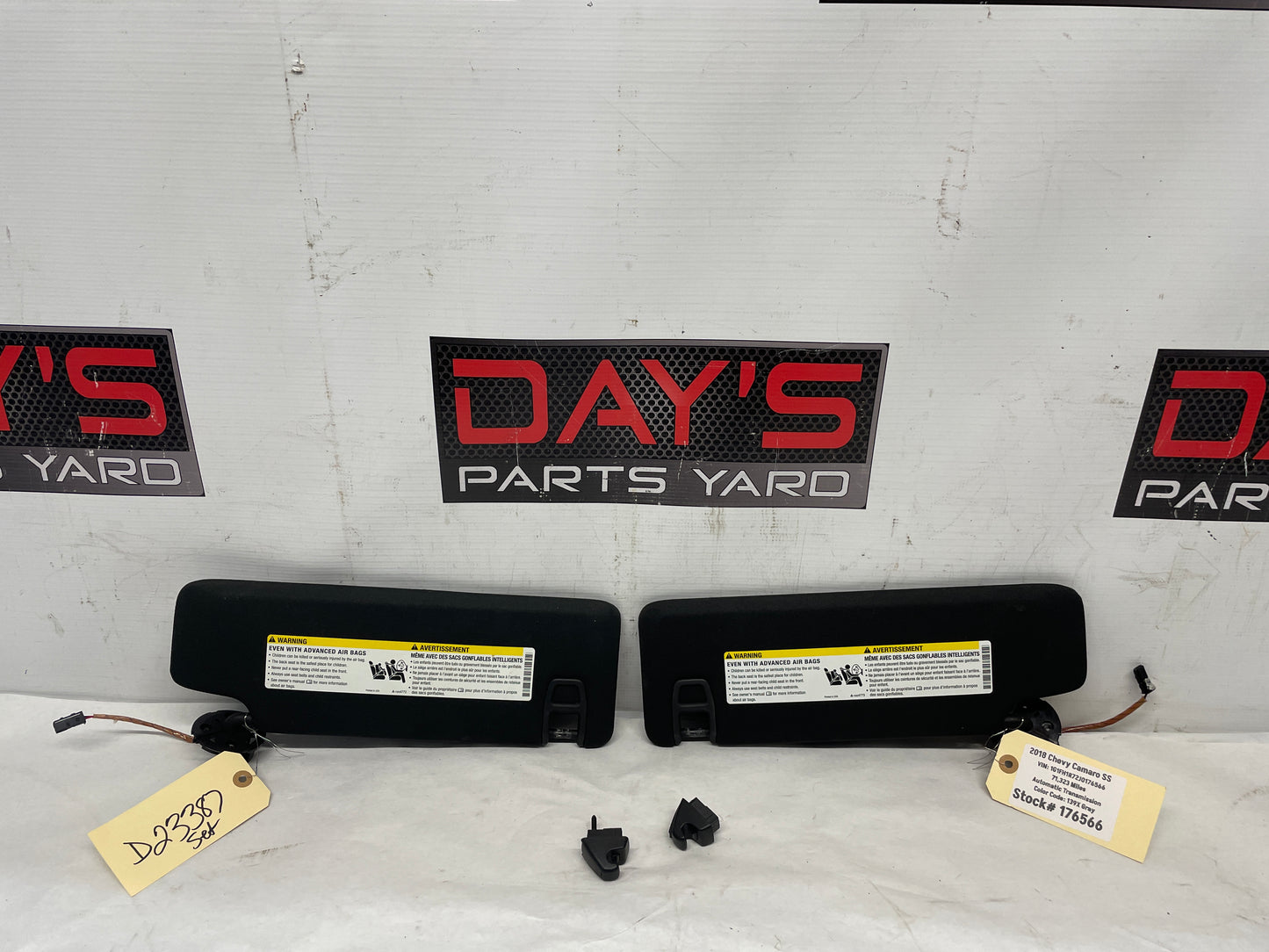 2018 Chevy Camaro SS RH & LH Sun Visors Sunvisors Sun Shades w/ Clips OEM - Day's Parts Yard