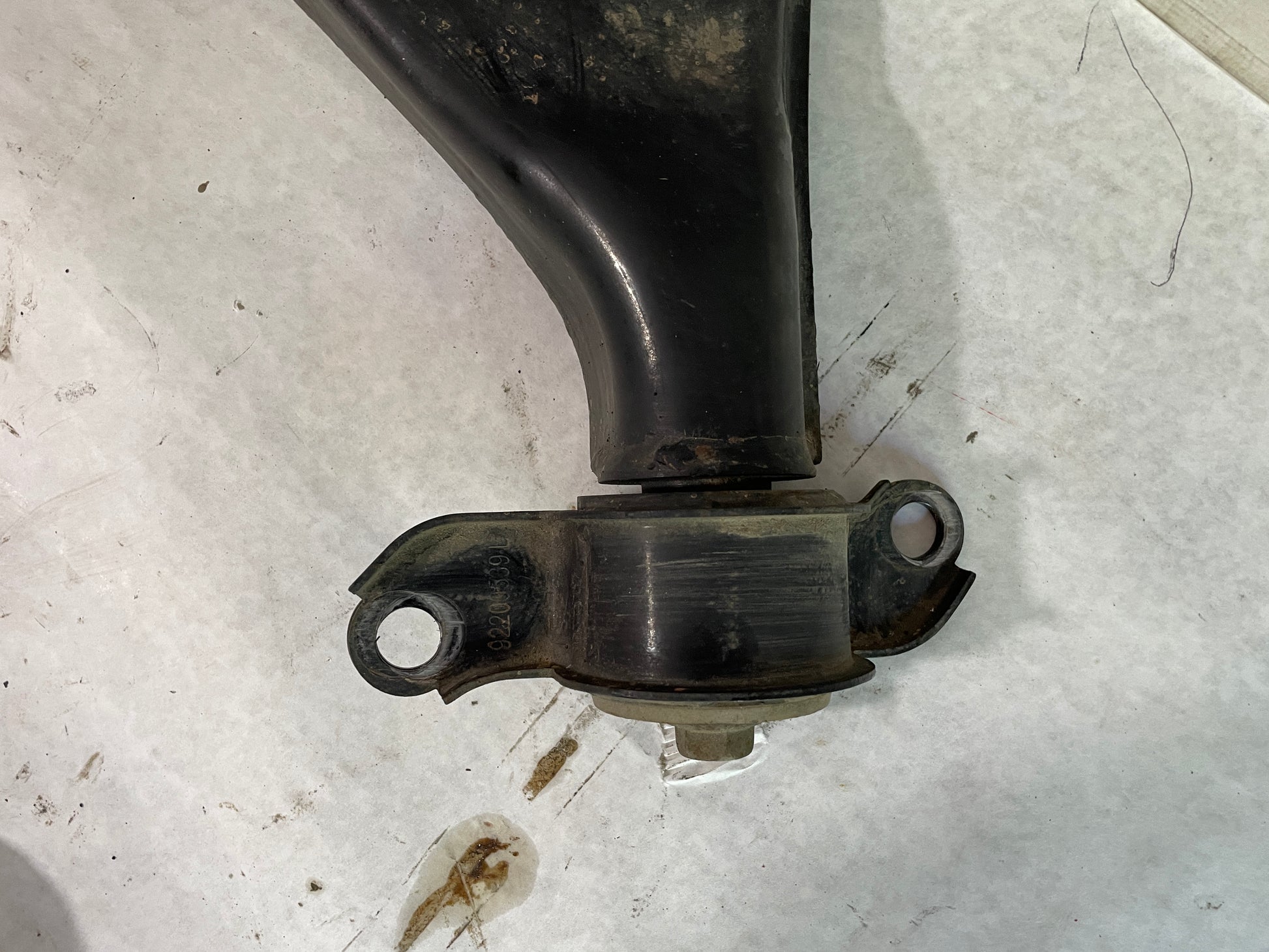2009 Pontiac G8 GT Rear LH Driver Upper Control Arm OEM - Day's Parts Yard