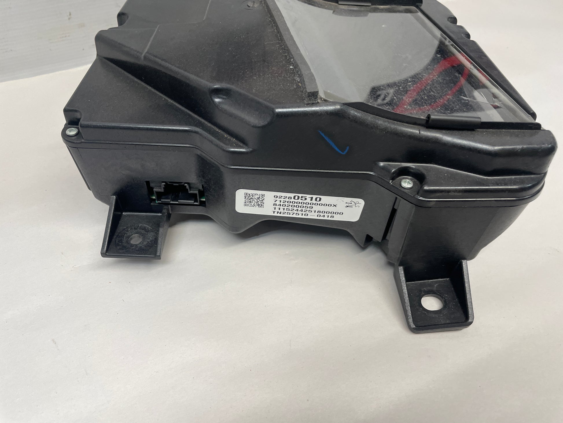 2016 Chevy SS Sedan Heads Up Display HUD OEM - Day's Parts Yard