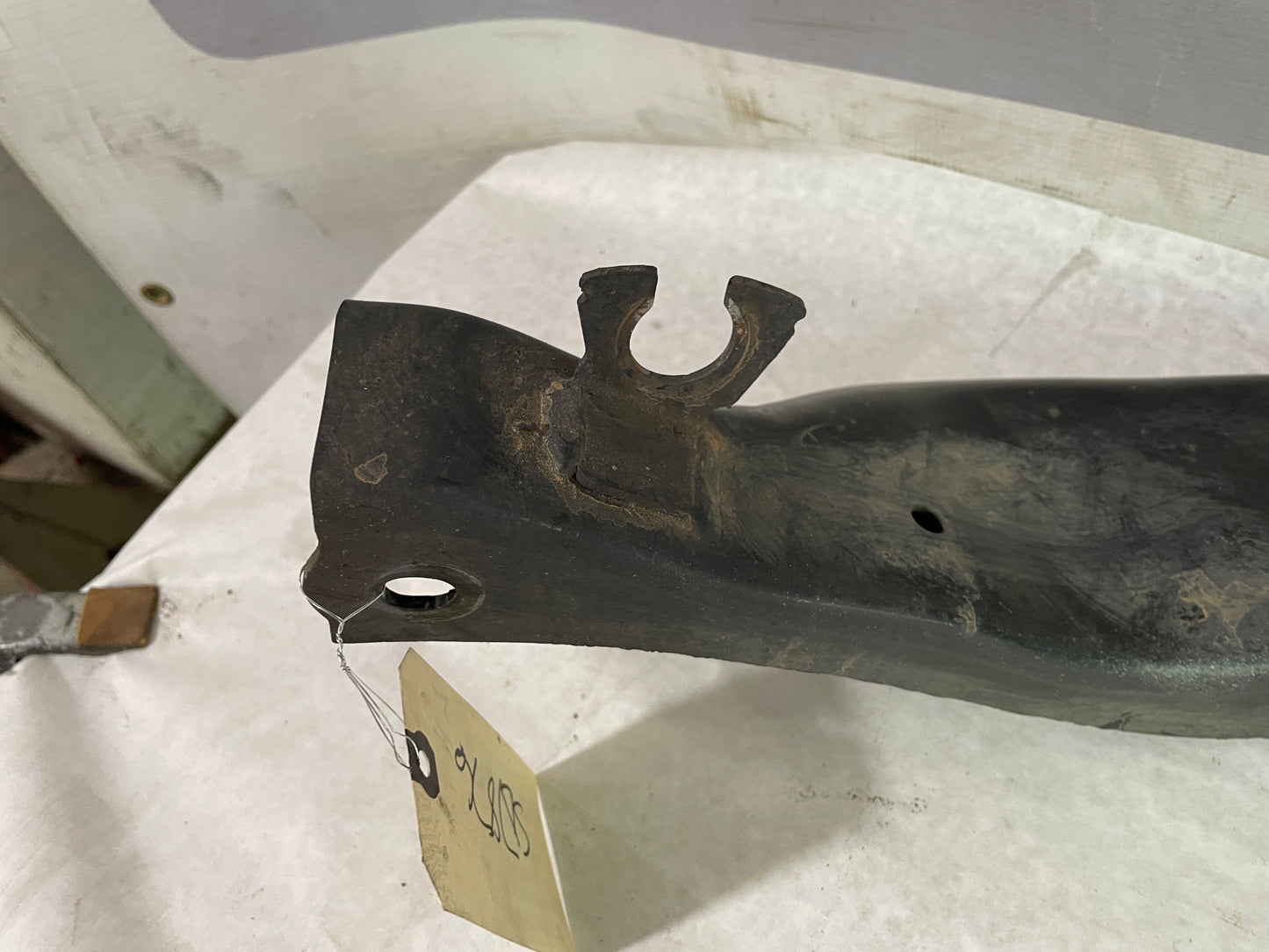 2009 Pontiac G8 GT Rear LH Driver Upper Control Arm OEM - Day's Parts Yard