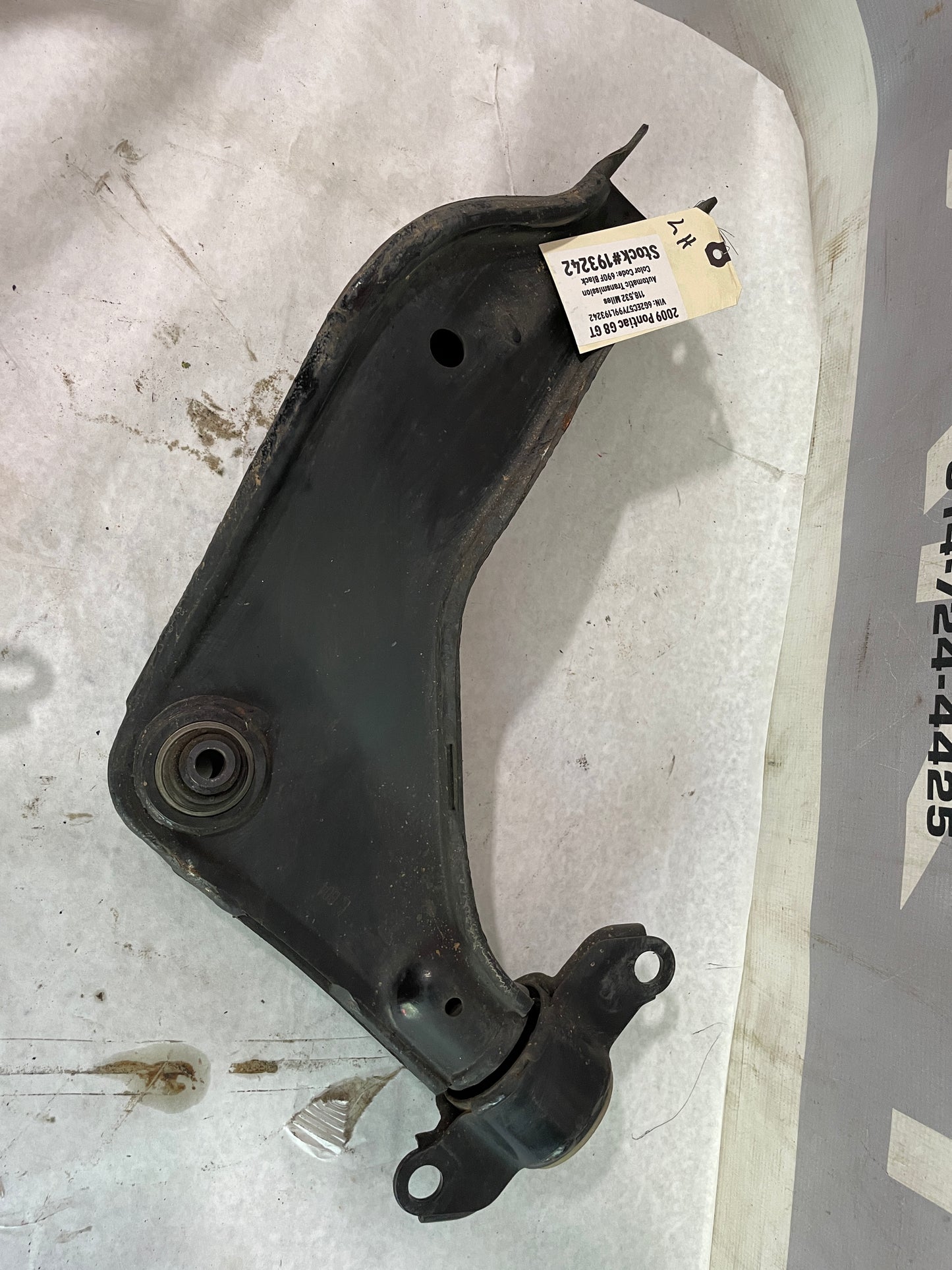 2009 Pontiac G8 GT Rear LH Driver Upper Control Arm OEM - Day's Parts Yard