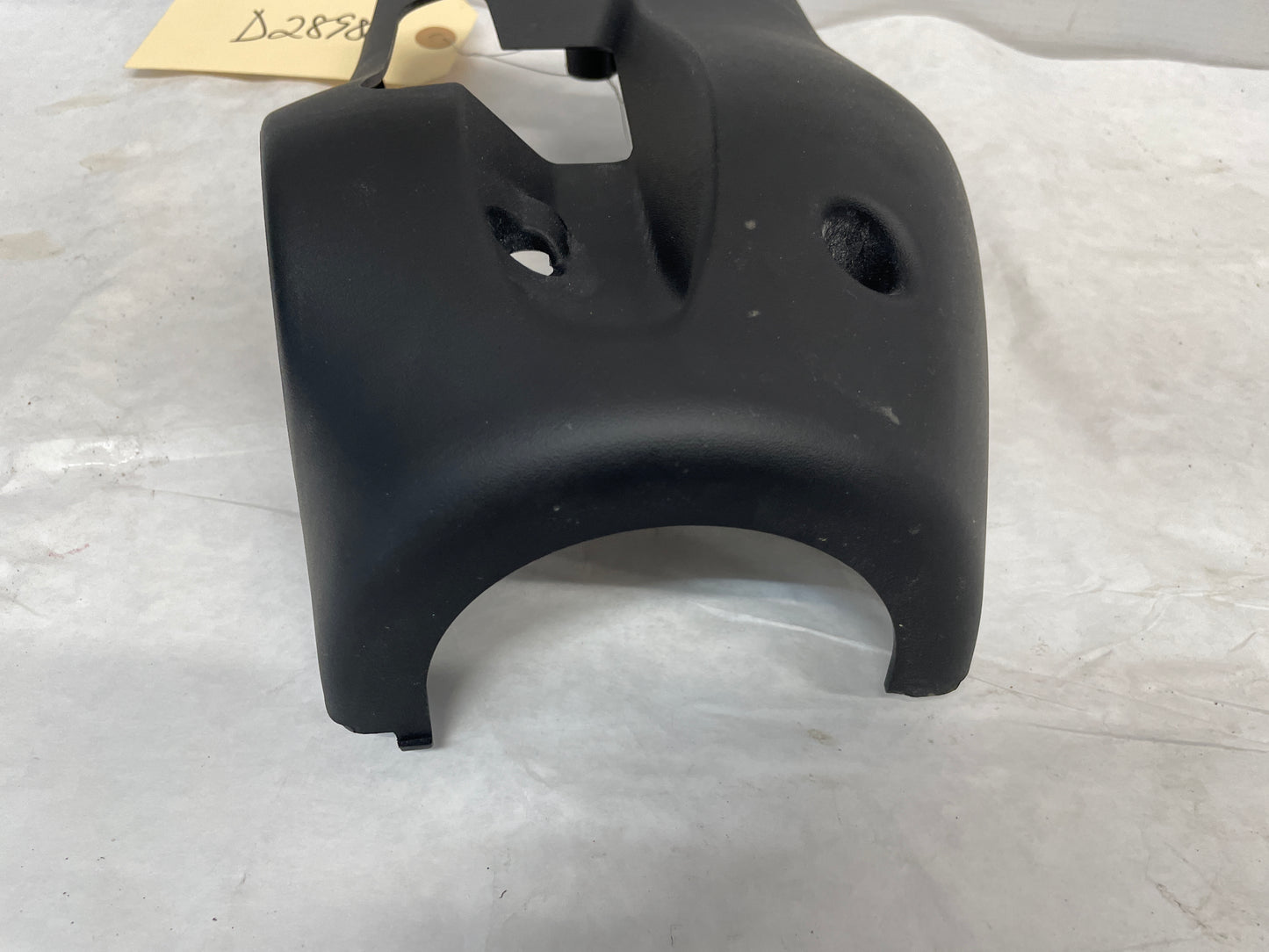 2006 Pontiac GTO Lower Steering Column Clam Shell Cover Molding Trim OEM