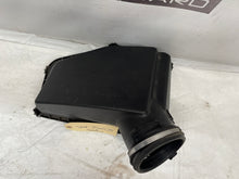 2014 Chevy SS Sedan Cold Air Intake Top Box OEM - Day's Parts Yard