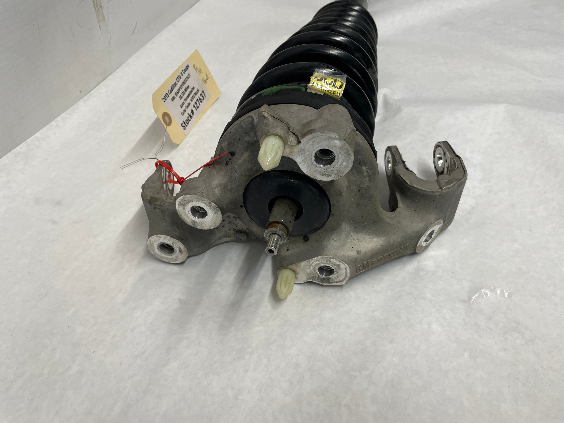 2013 Cadillac CTS-V Coupe RH Passenger Front Strut Shock w/ Control Arm OEM - Day's Parts Yard