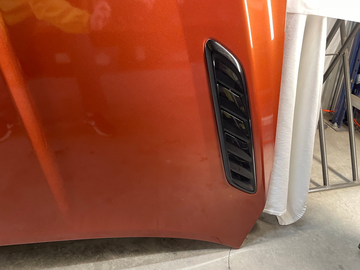 2017 Chevy SS Sedan Hood Assembly OEM - Day's Parts Yard