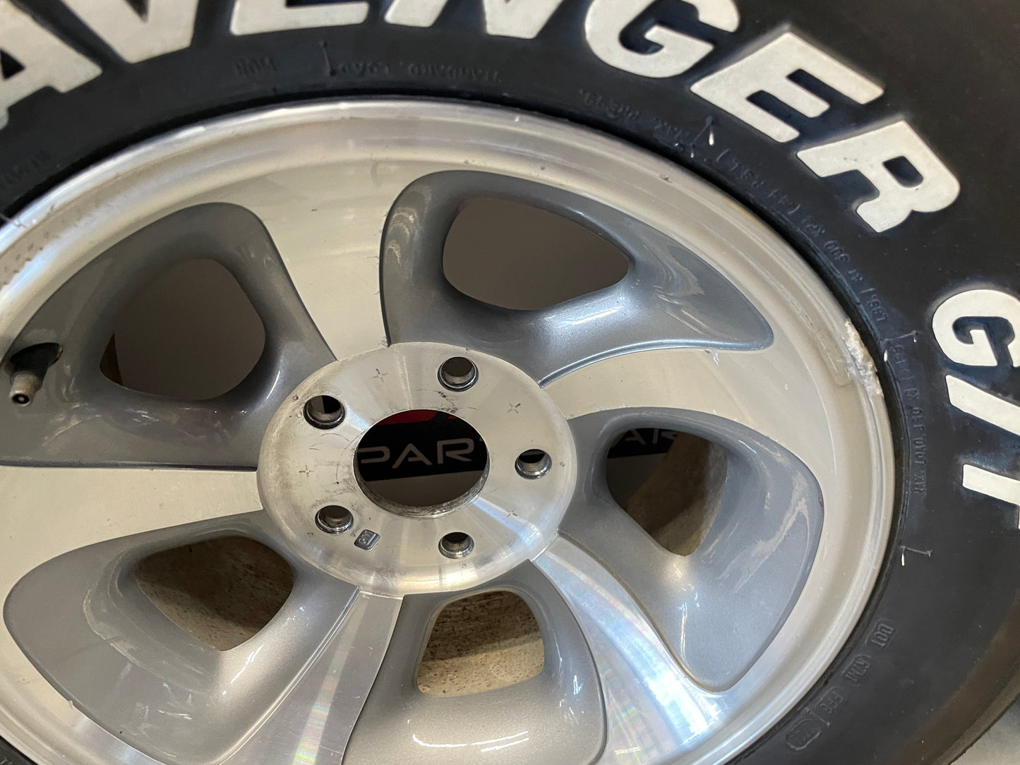 Chevy GMC S10 Sonoma Blazer Jimmy Wheels & Tires 15X7 OEM