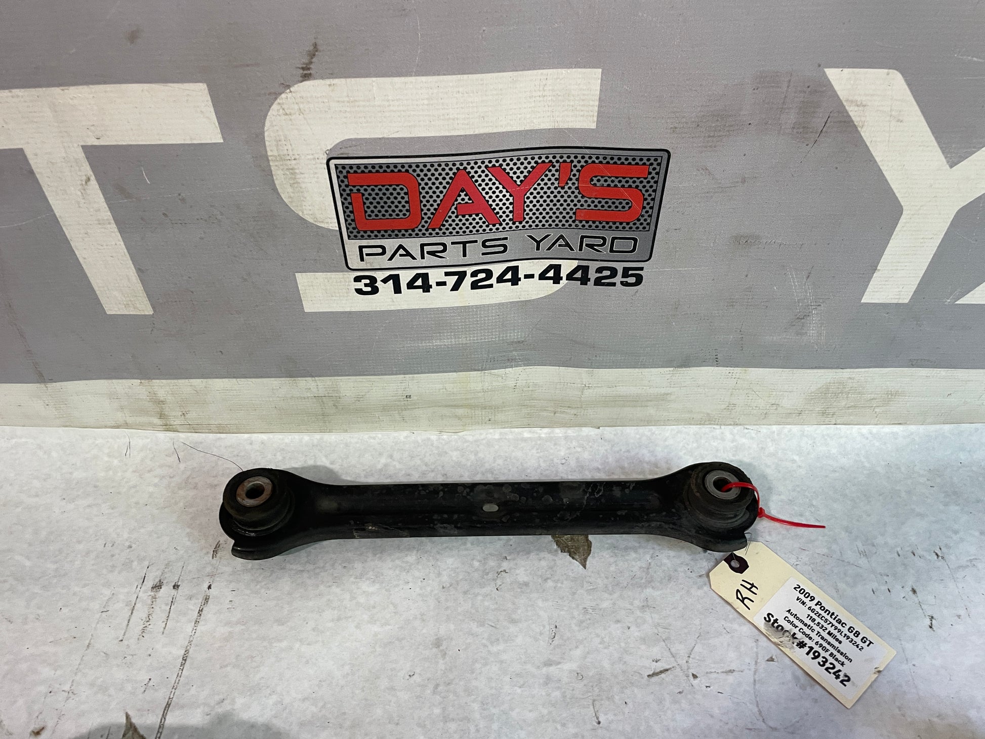 2009 Pontiac G8 GT Rear RH Passenger Suspension Trailing Control Arm OEM - Day's Parts Yard