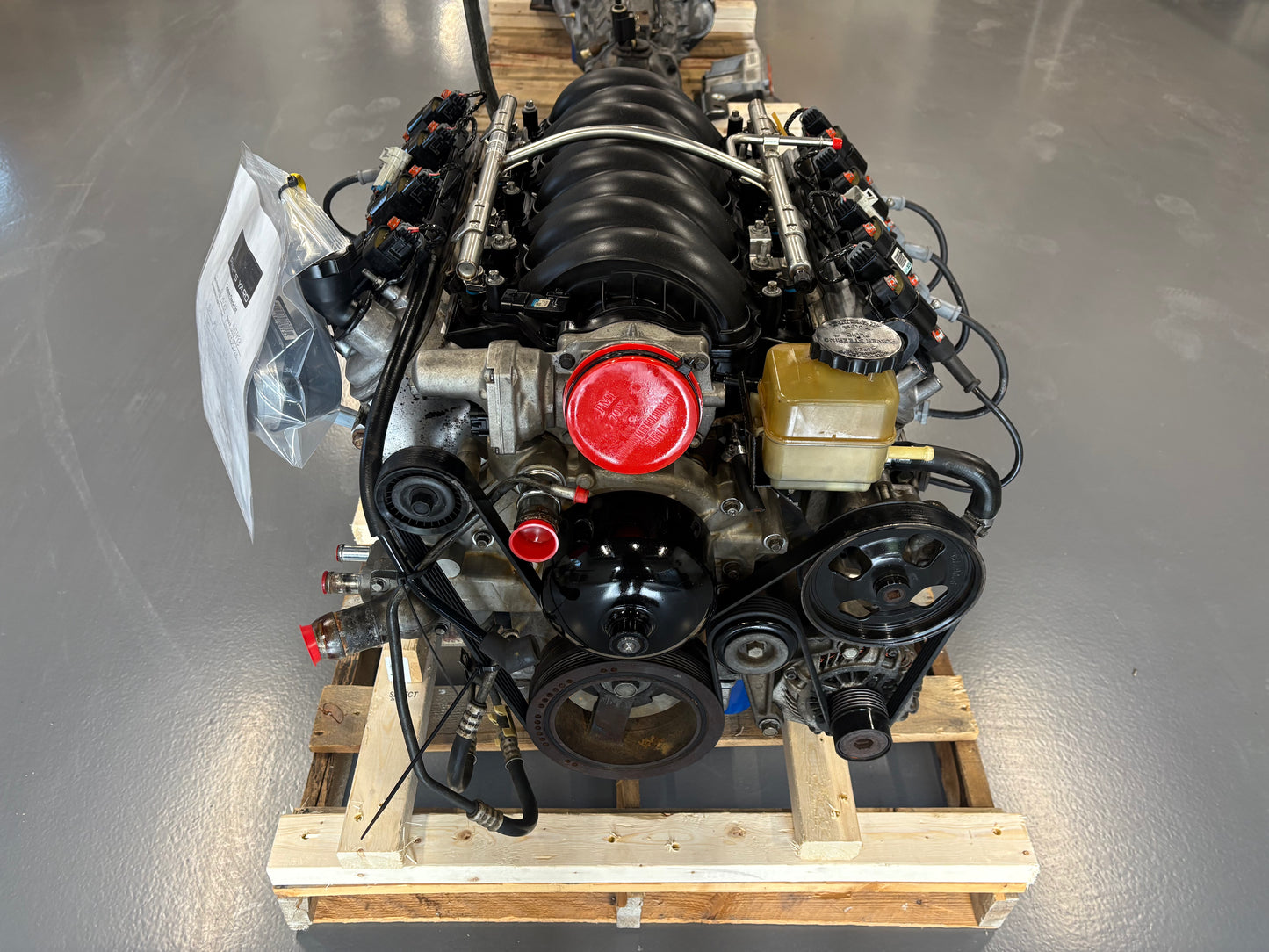 6.0 Iron Block Engine 4L65 Automatic Transmission Drivetrain Pullout