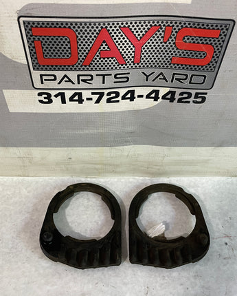 2009 Pontiac G8 GT Rear Cradle Rubber Isolators Set OEM