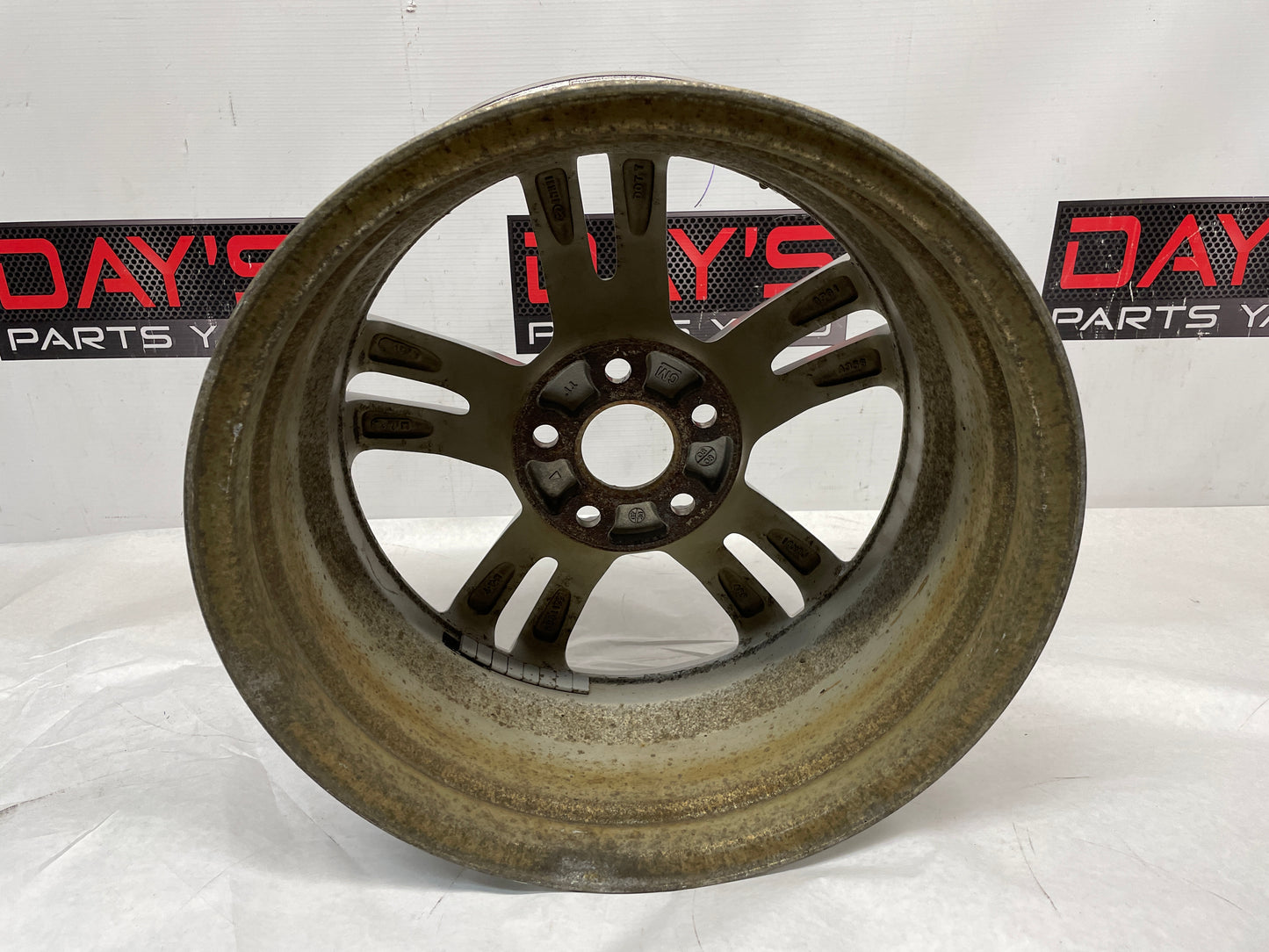 2009 Pontiac G8 Factory OEM 18X8 Wheel - Day's Parts Yard