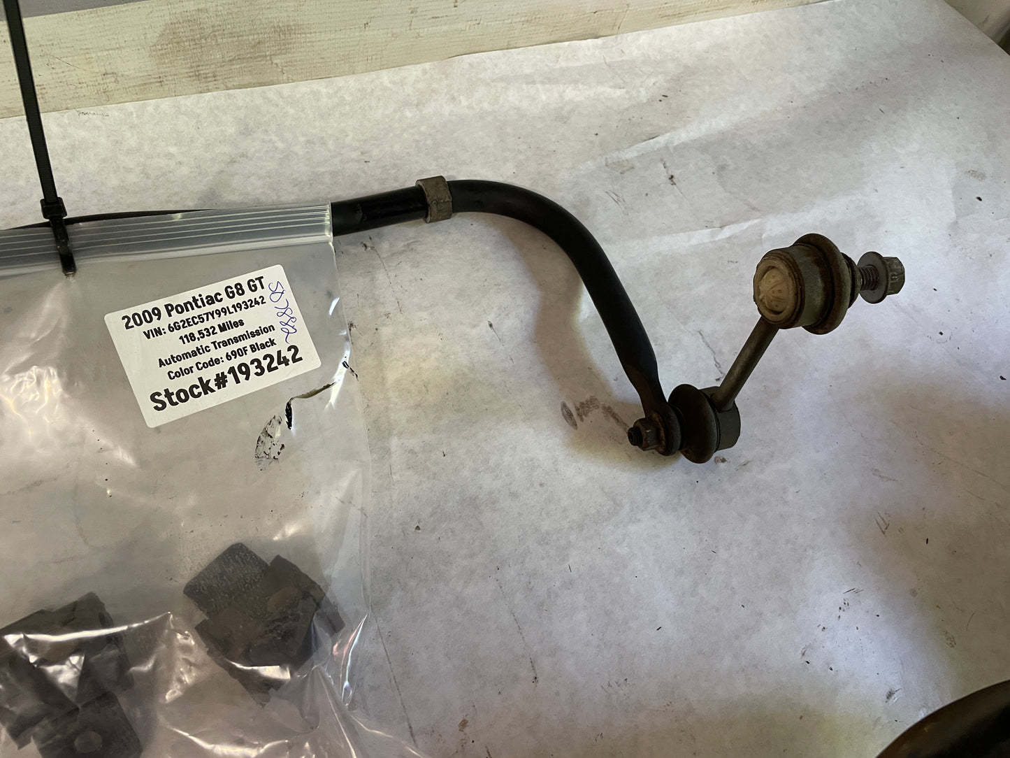 2009 Pontiac G8 GT Rear Sway Bar OEM - Day's Parts Yard