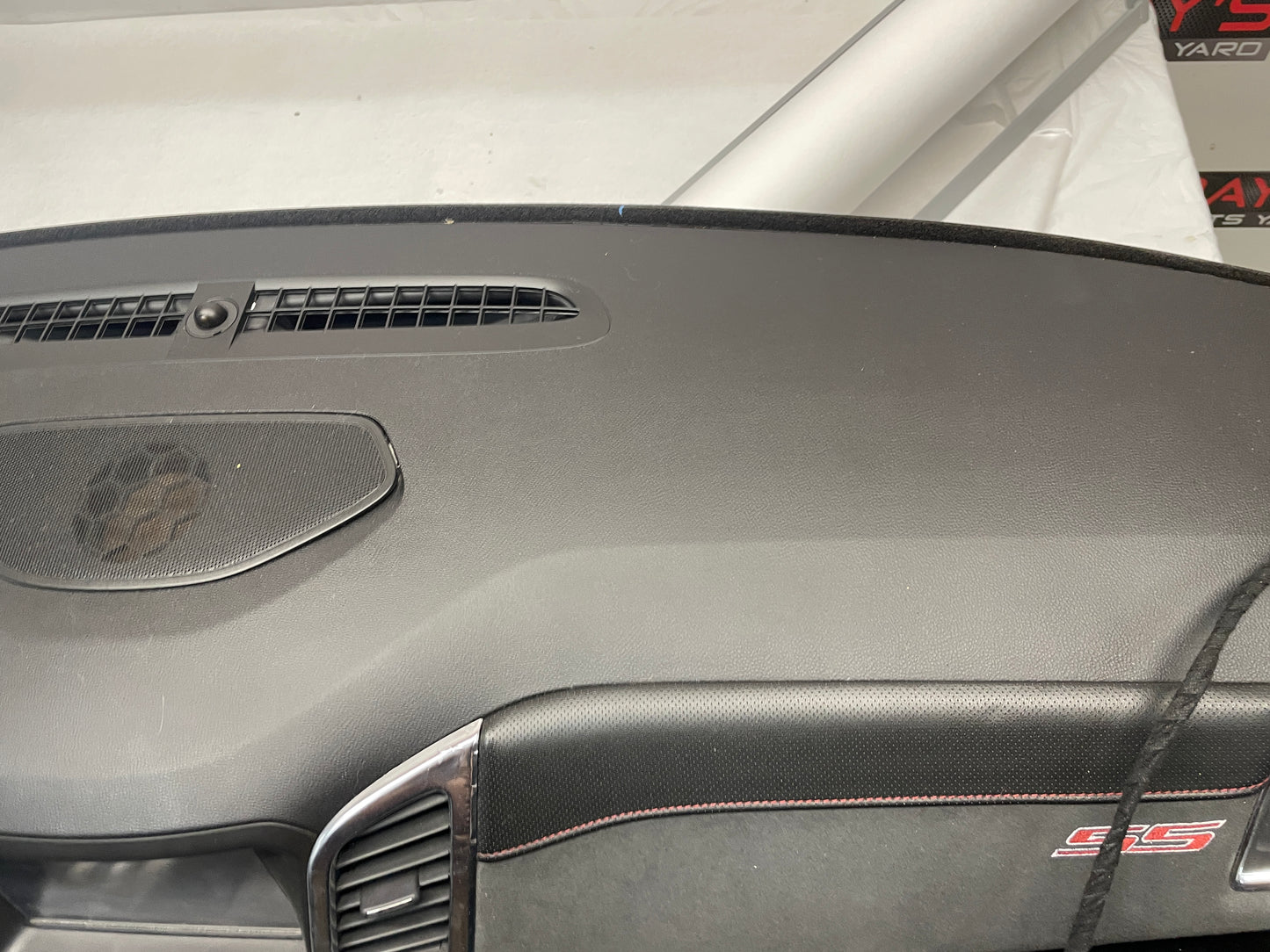 2014 Chevy SS Sedan Complete Dash & Center Console w/ Shifter OEM