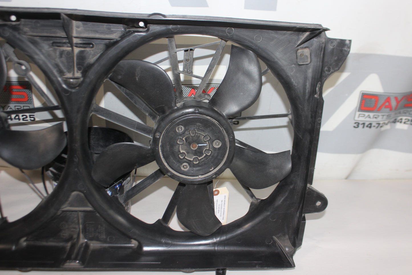 2018 Chevy Silverado C1500 Radiator Cooling Fan Assembly OEM - Day's Parts Yard