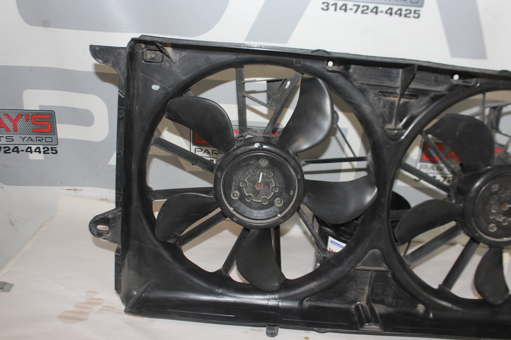 2018 Chevy Silverado C1500 Radiator Cooling Fan Assembly OEM - Day's Parts Yard