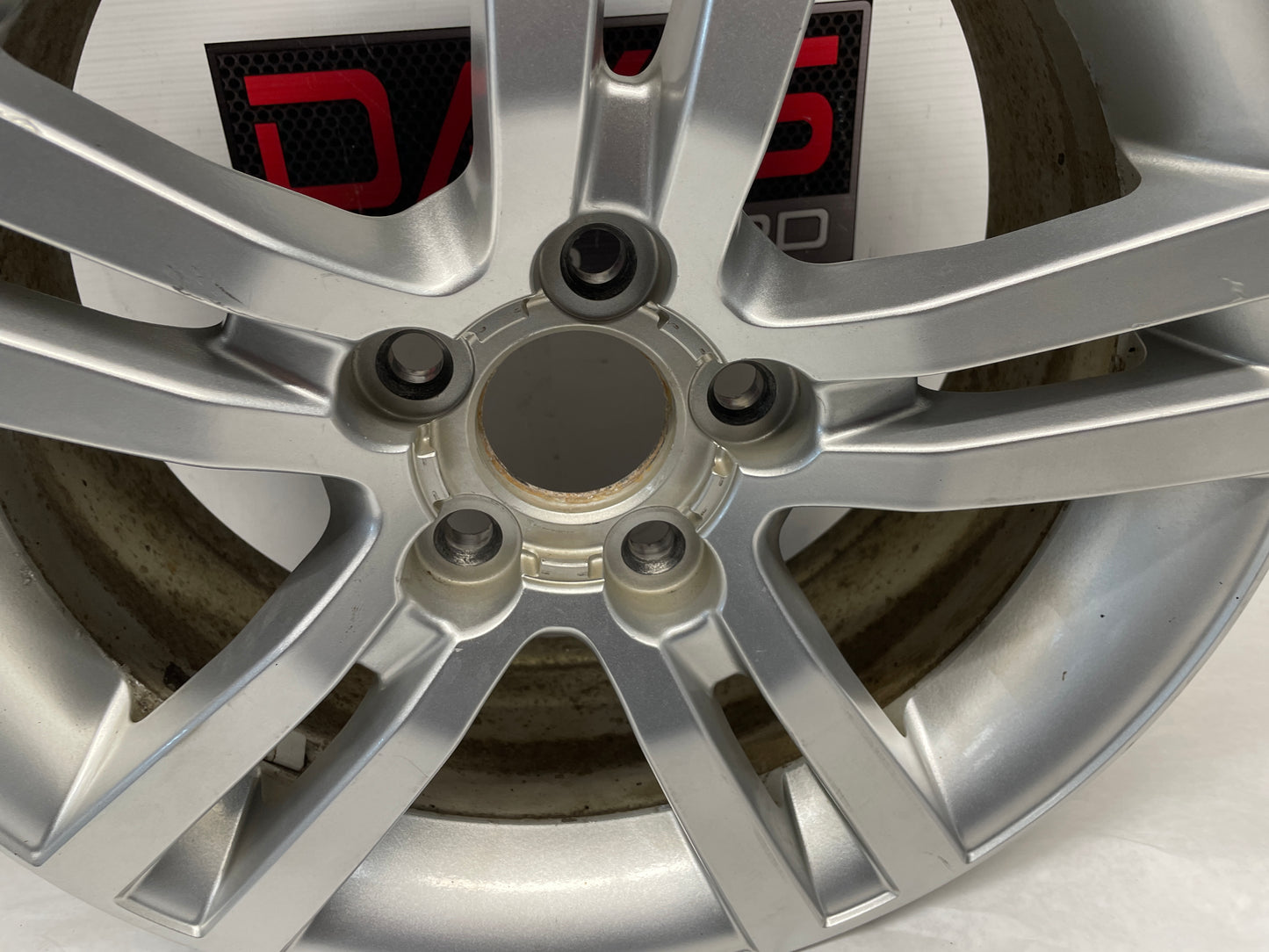 2009 Pontiac G8 Factory OEM 18X8 Wheel - Day's Parts Yard