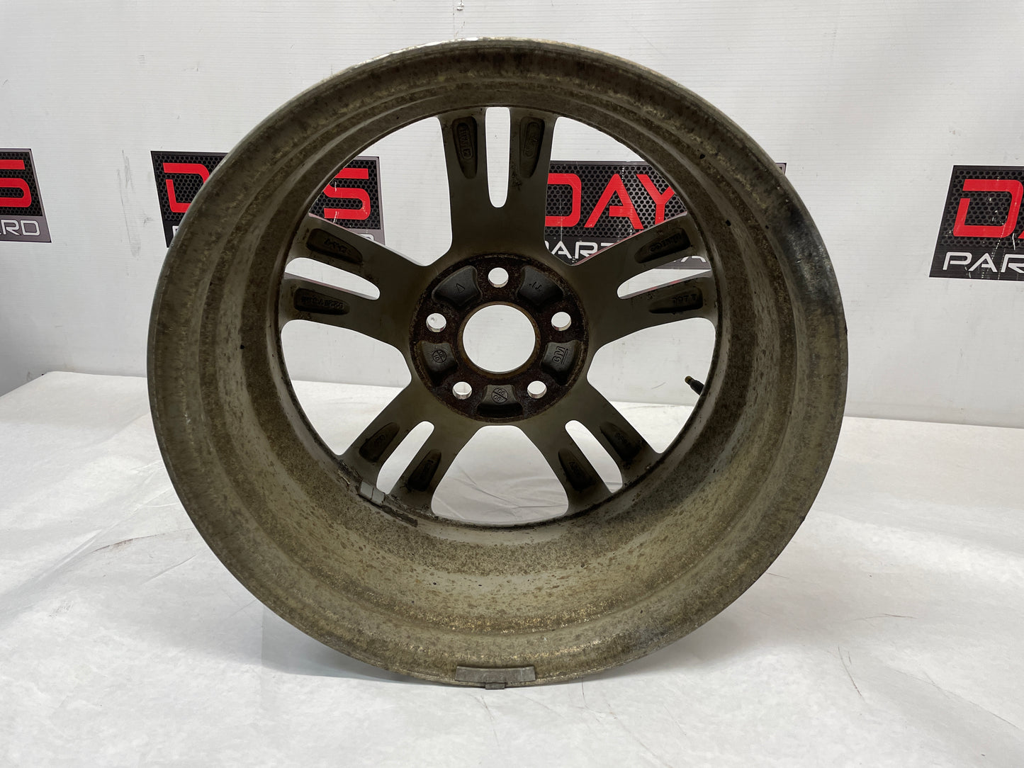 2009 Pontiac G8 Factory OEM 18X8 Wheel - Day's Parts Yard