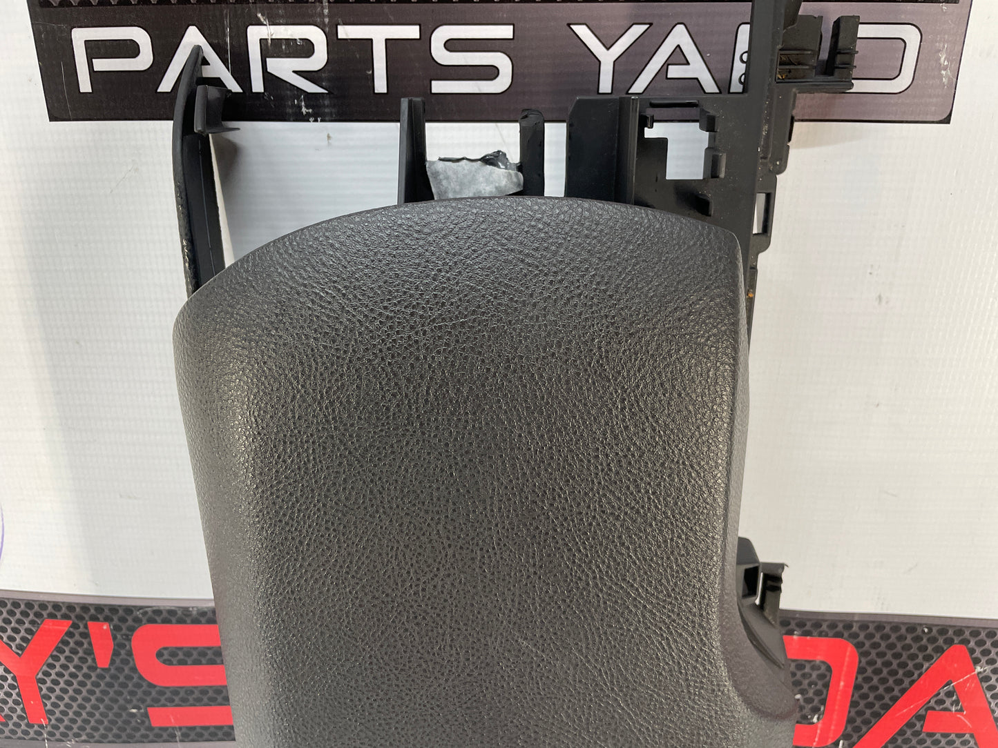 2008 Chevy C6 Corvette Center Console Arm Rest Assembly OEM