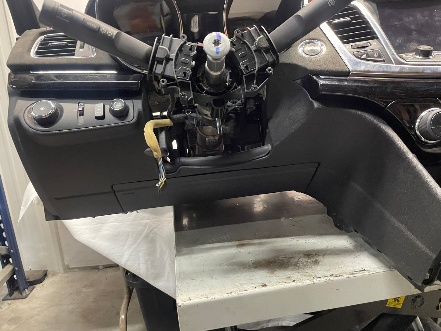 2014 Chevy SS Sedan Complete Dash & Center Console w/ Shifter OEM