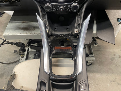 2014 Chevy SS Sedan Complete Dash & Center Console w/ Shifter OEM