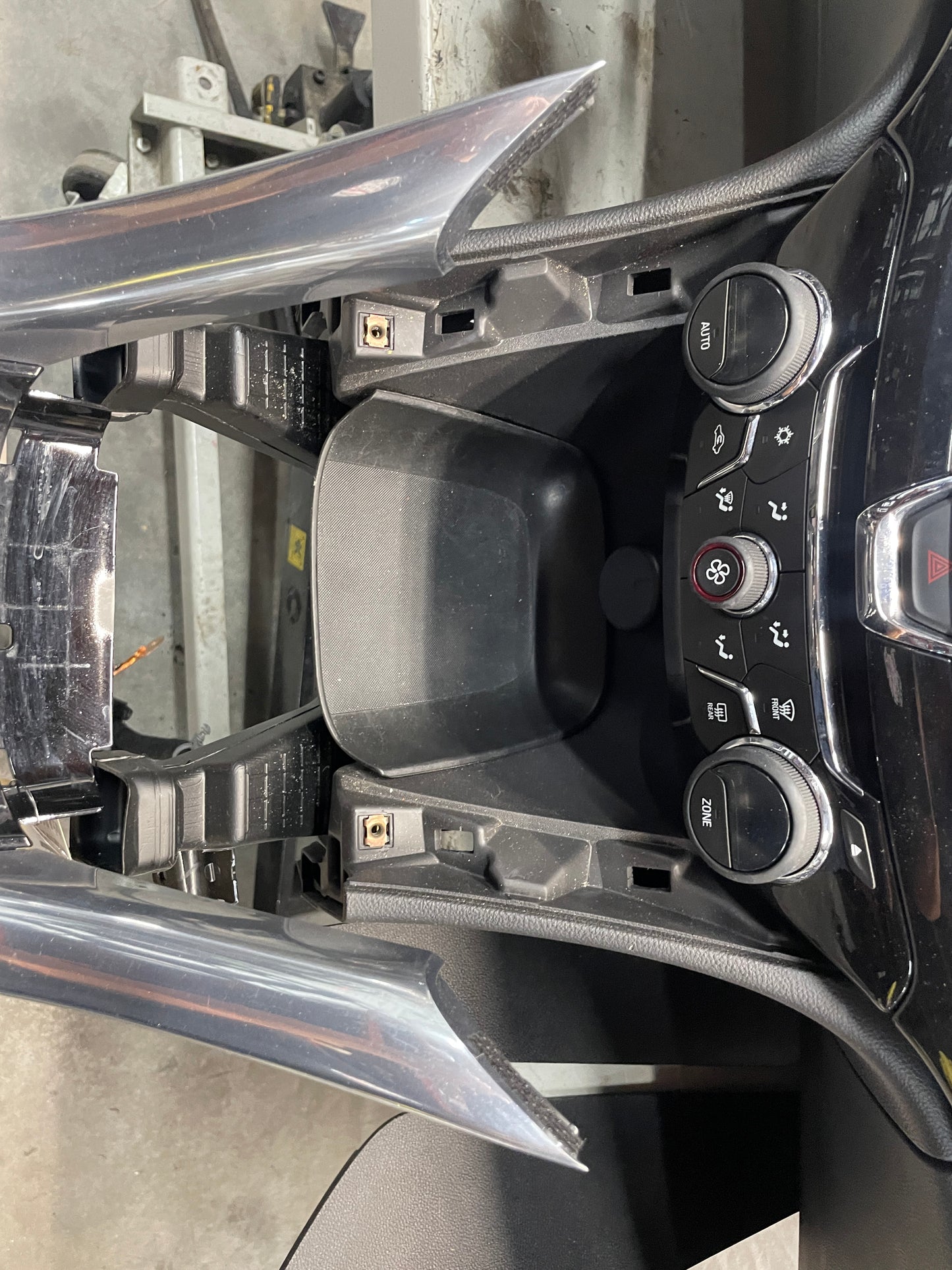 2014 Chevy SS Sedan Complete Dash & Center Console w/ Shifter OEM